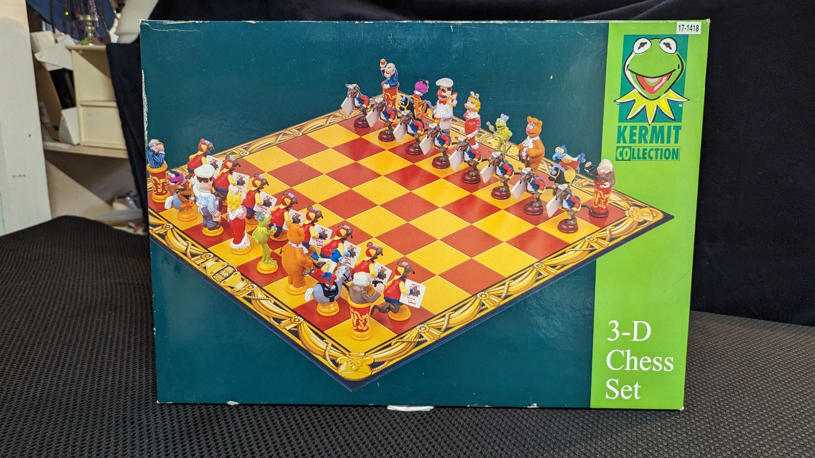 Kermit Collection 3D Chess Set