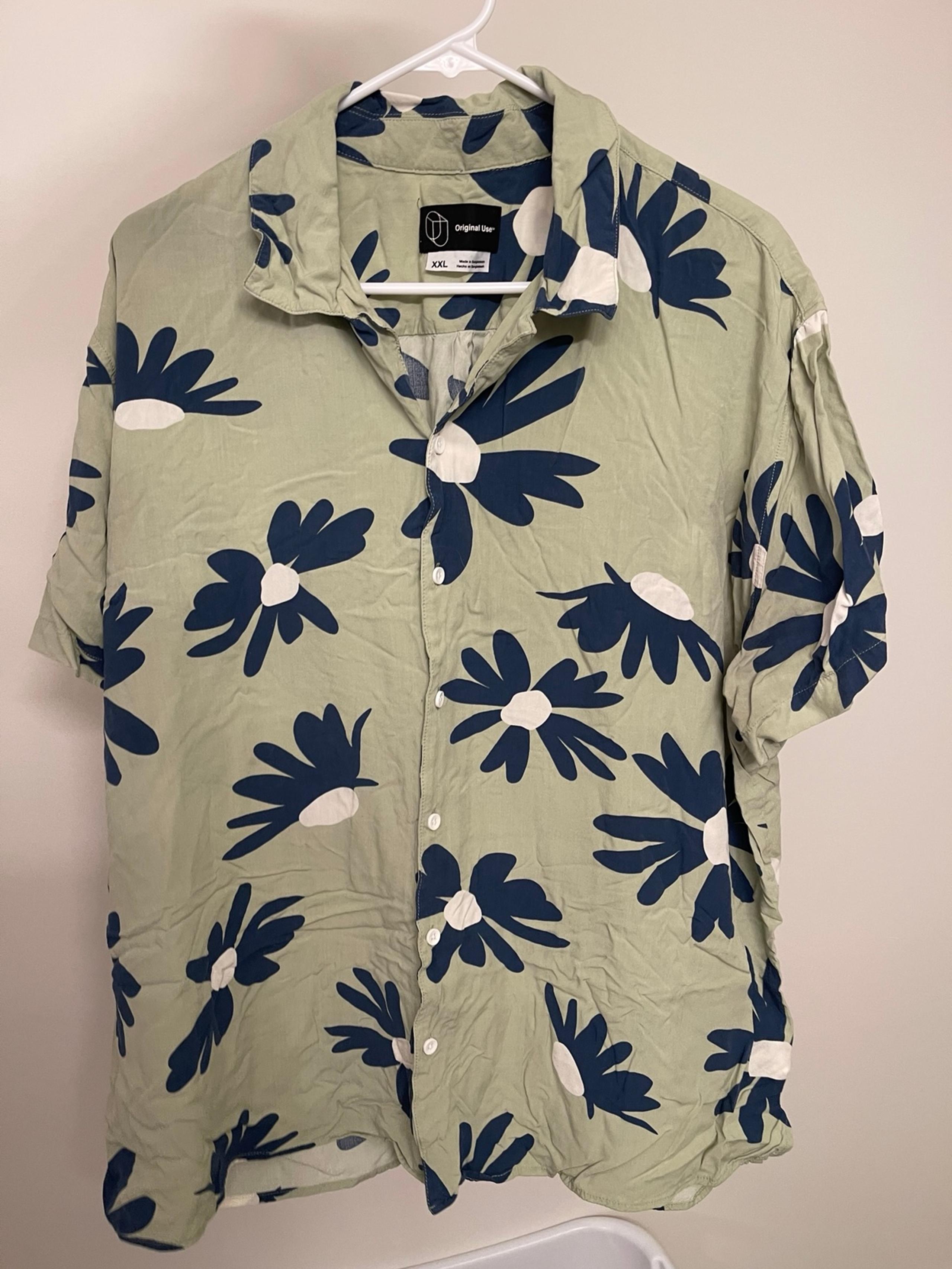 Original Use Men’s XXL Hawaiian Floral Shirt