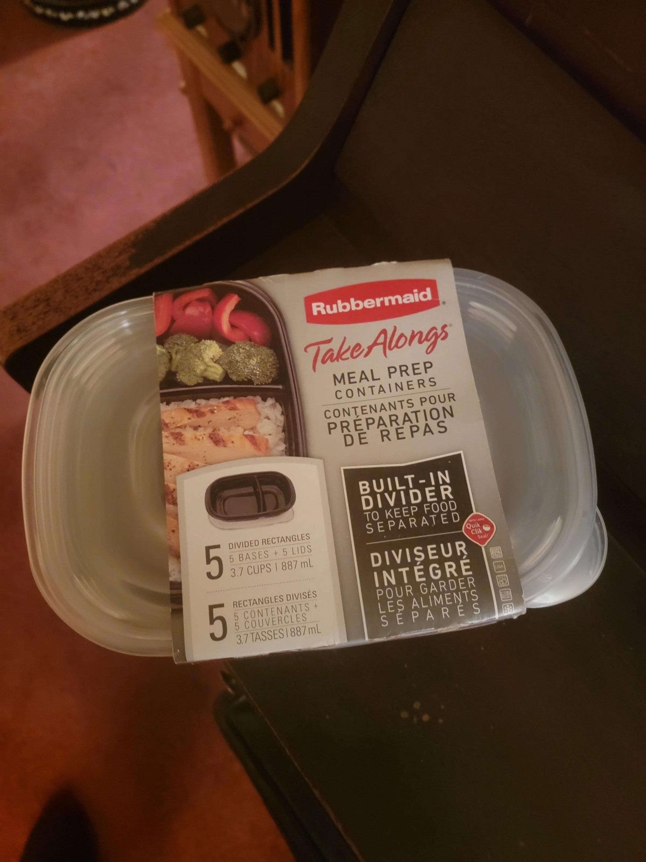 Set of 5 Rubbermaid Food Storage Containers New