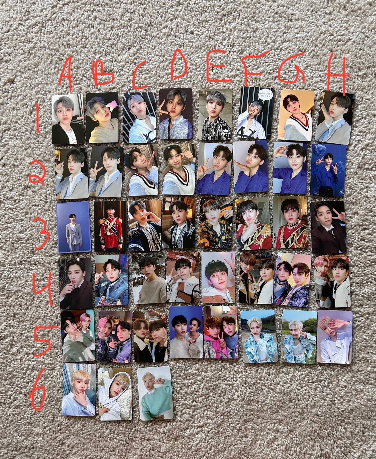 Various AB6IX woong photocards (4 each)