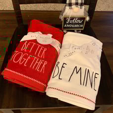 Rae Dunn TOGETHER/BE MINE Bath Towel set