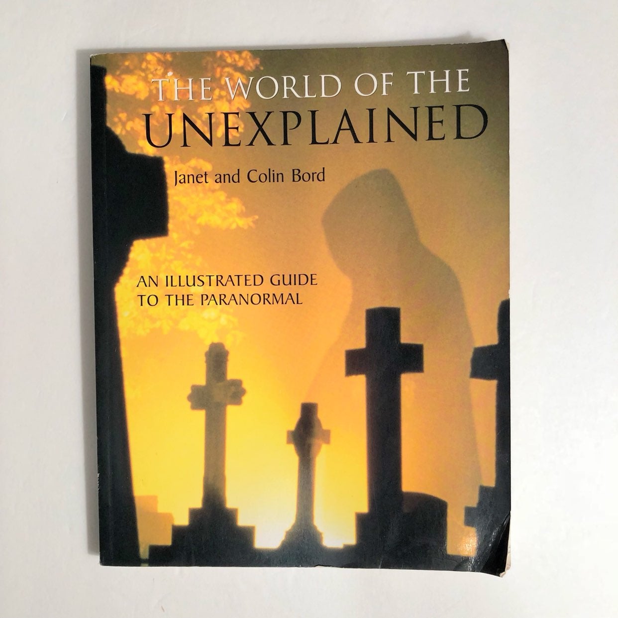 Paranormal/Ghosts Book