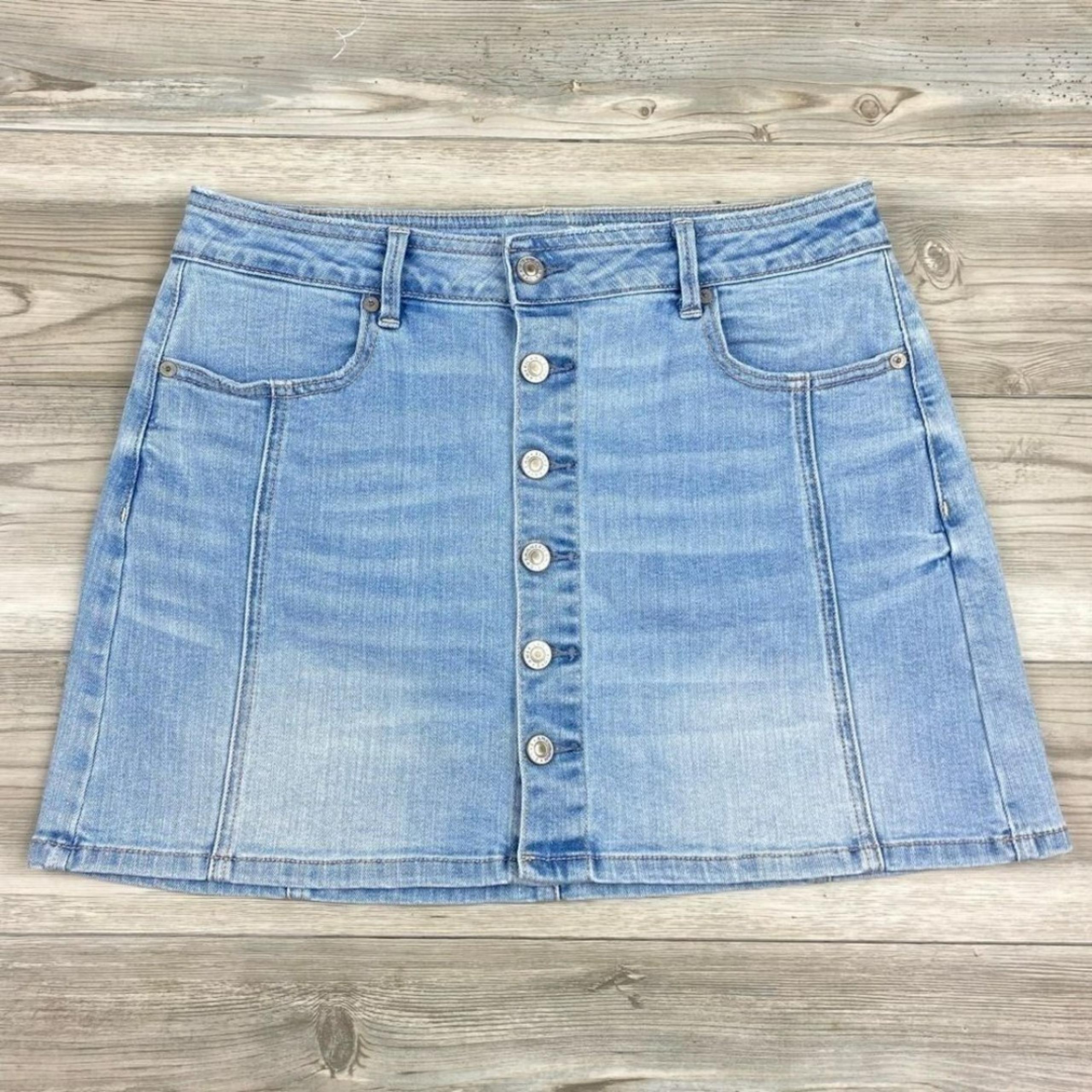 American Eagle High Waisted A Line Denim Skirt size 10