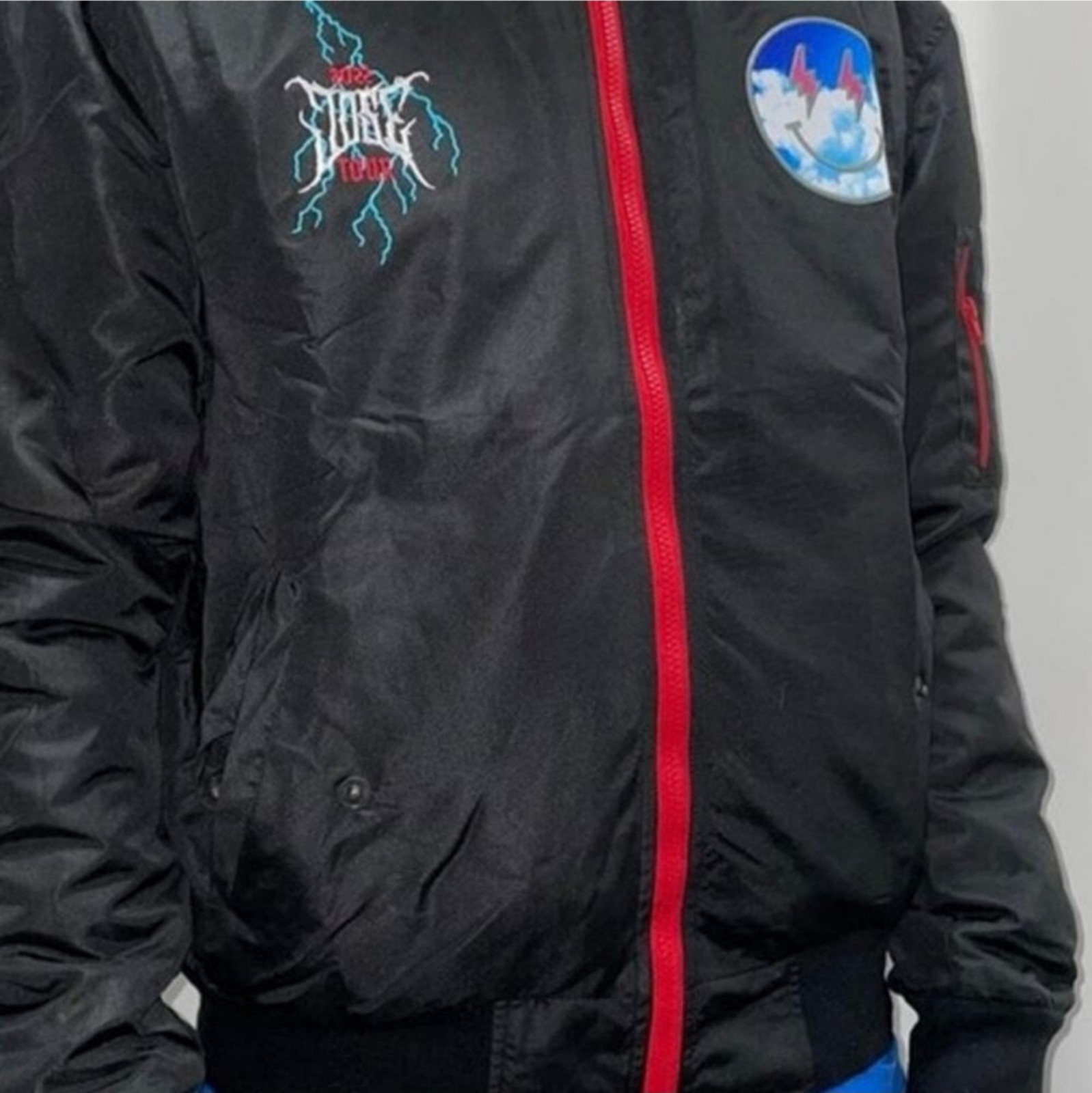 J. Balvin Bomber Jacket Mens Medium 2022 Jose Tour Concert Merch Full Zip