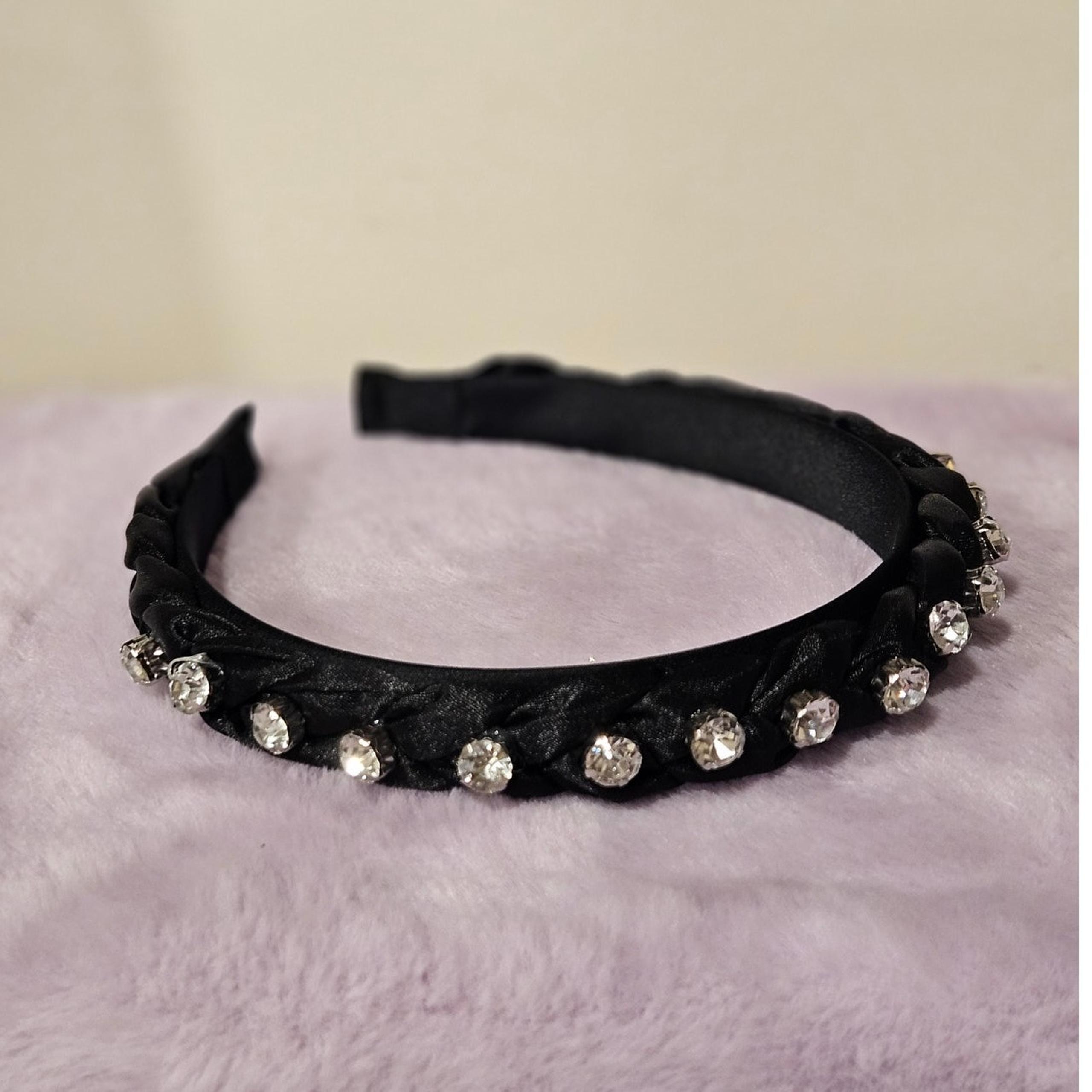 Boutique Preppy Twee Minimalist Black Satin Braided Large Rhinestone Headband