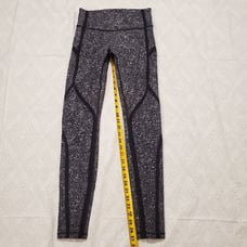 Lululemon Sleek and Strong Tight 28 - Diffuse Starlight Black / Black - Size 6