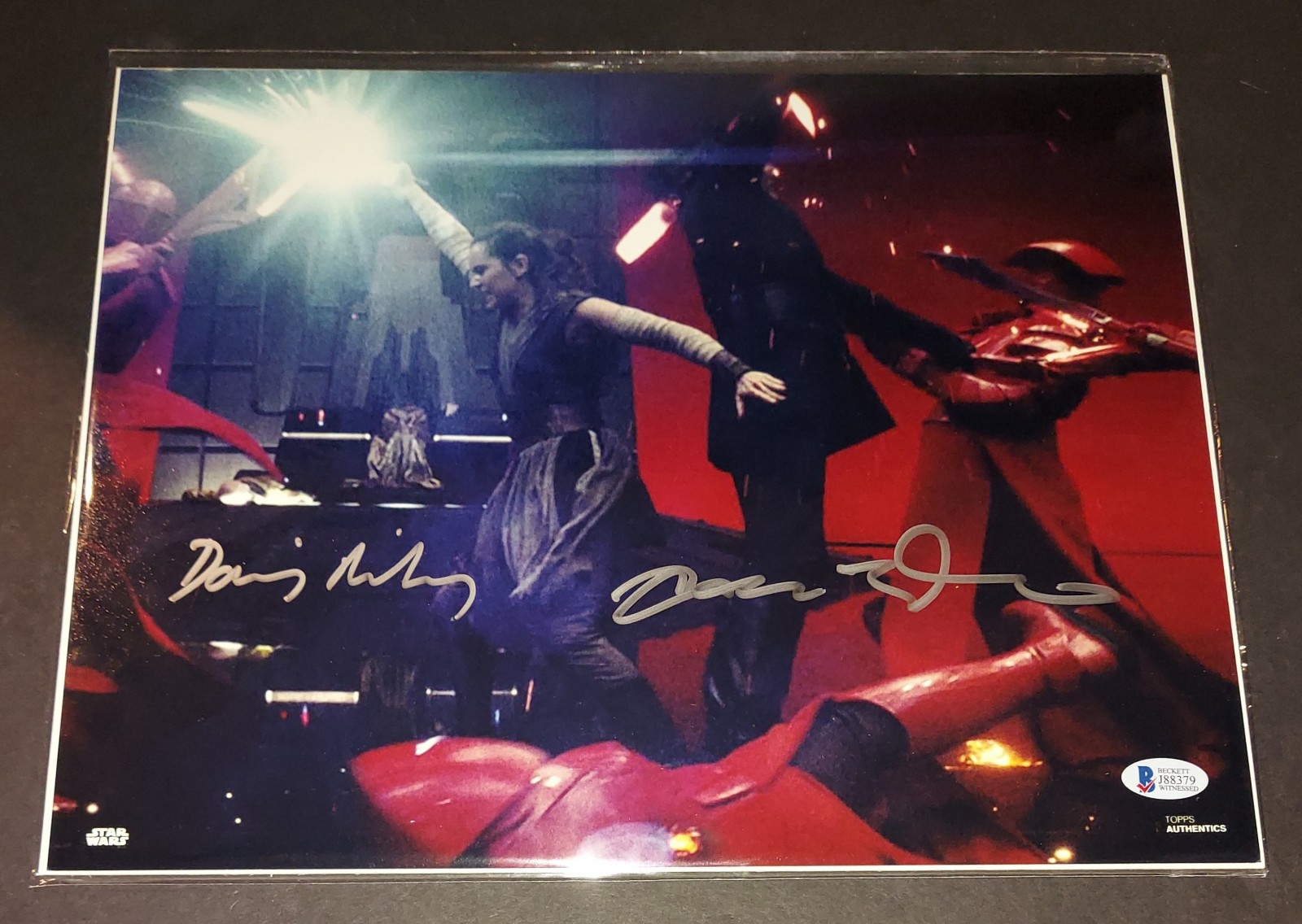 Adam Driver and Daisy Ridley autographed 11x14 Beckett Witness COA