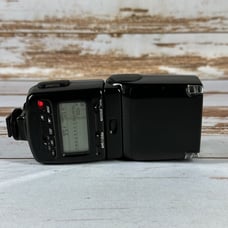 Nikon SPEEDLIGHT SB-25 Shoe Mount Flash for Nikon SLR