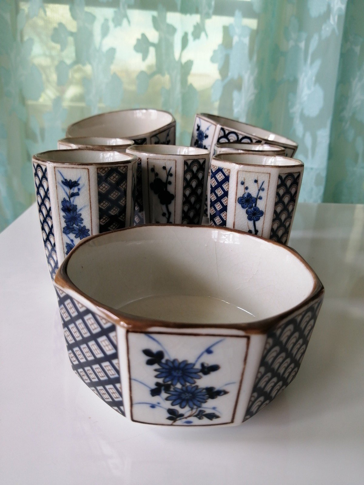 Vintage Japanese hand paint ice crack line porcelain bowl and cup set of 9 pics