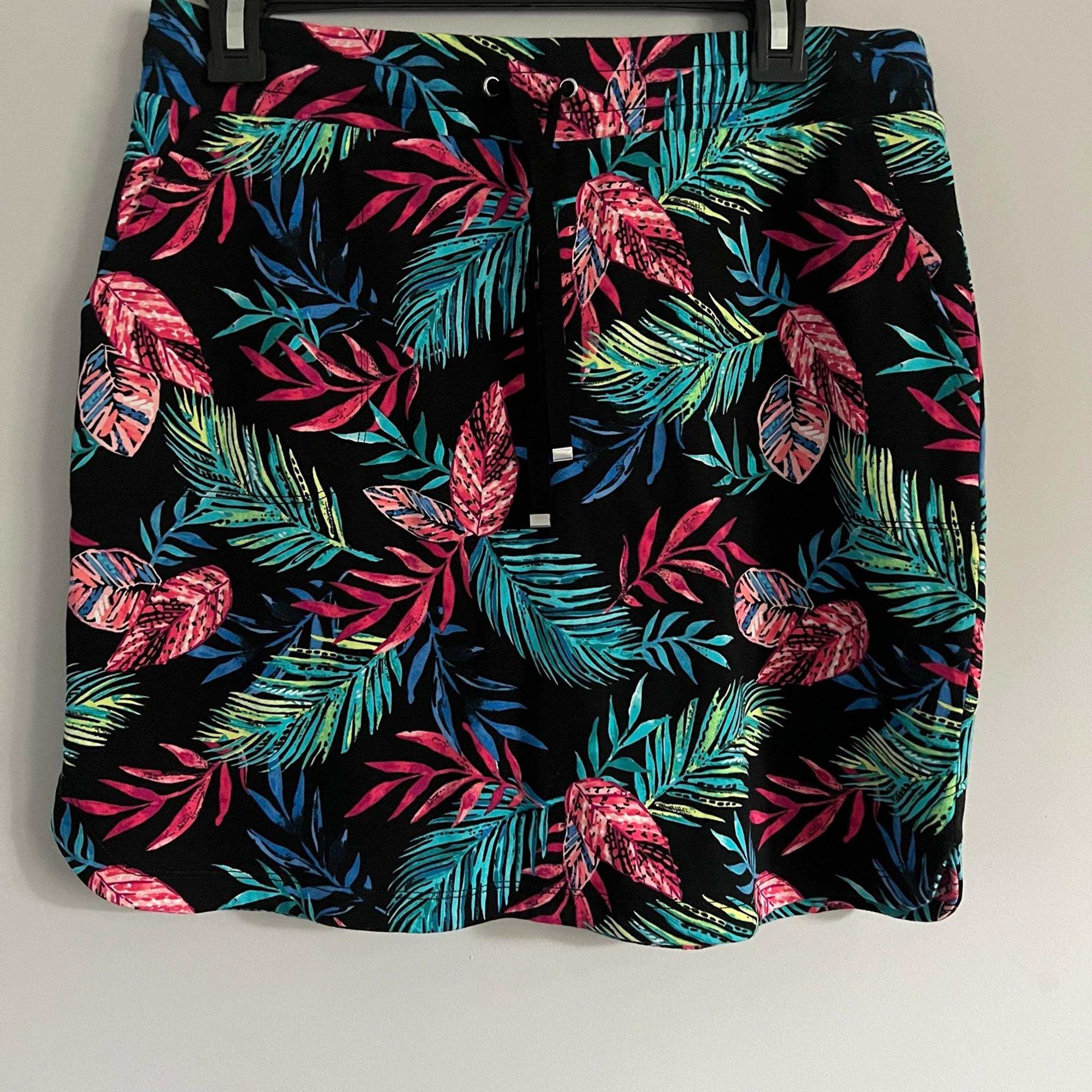 Croft & Barrow Black Tropical Print Cotton Skort – Size S