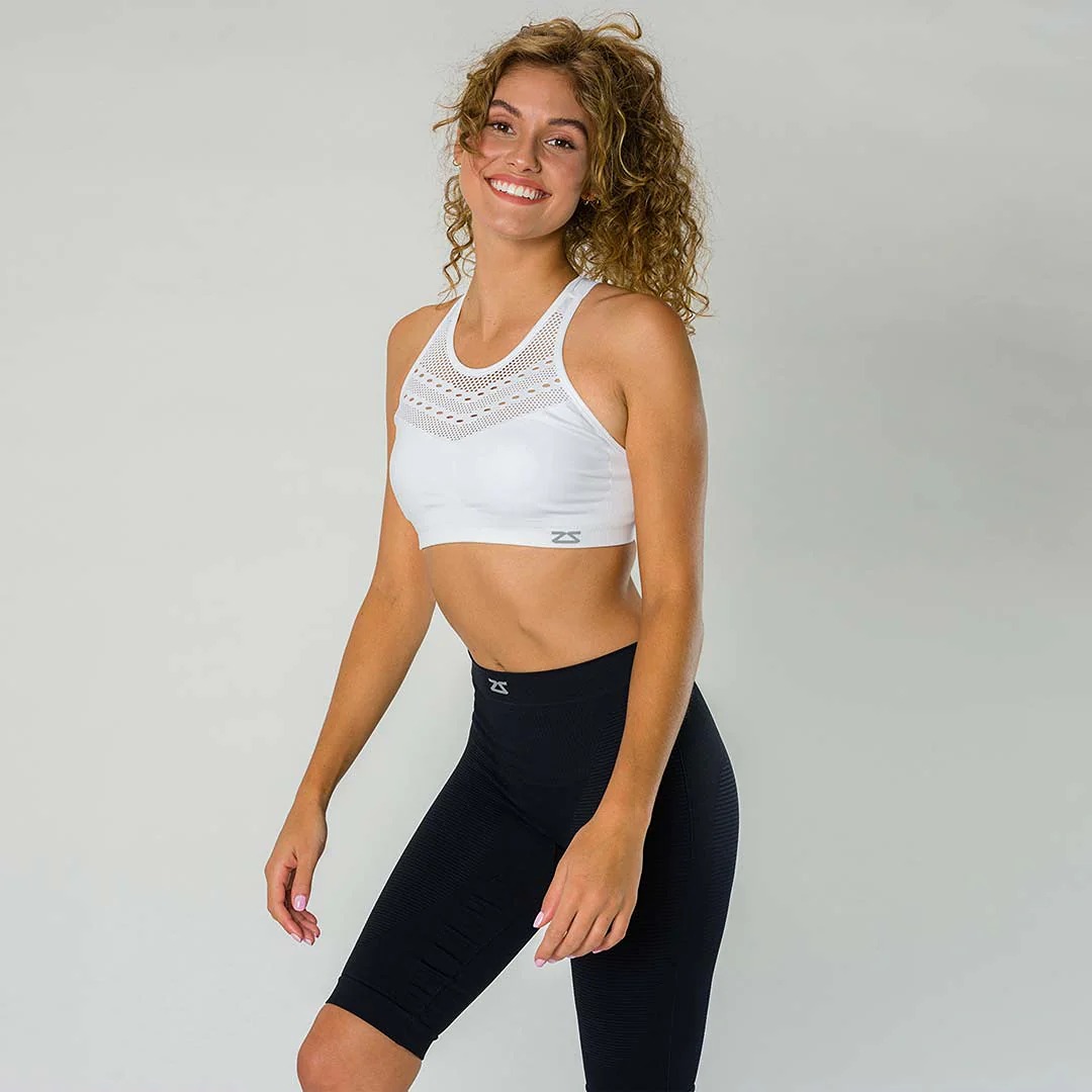 HIGH NECK SPORTS BRA