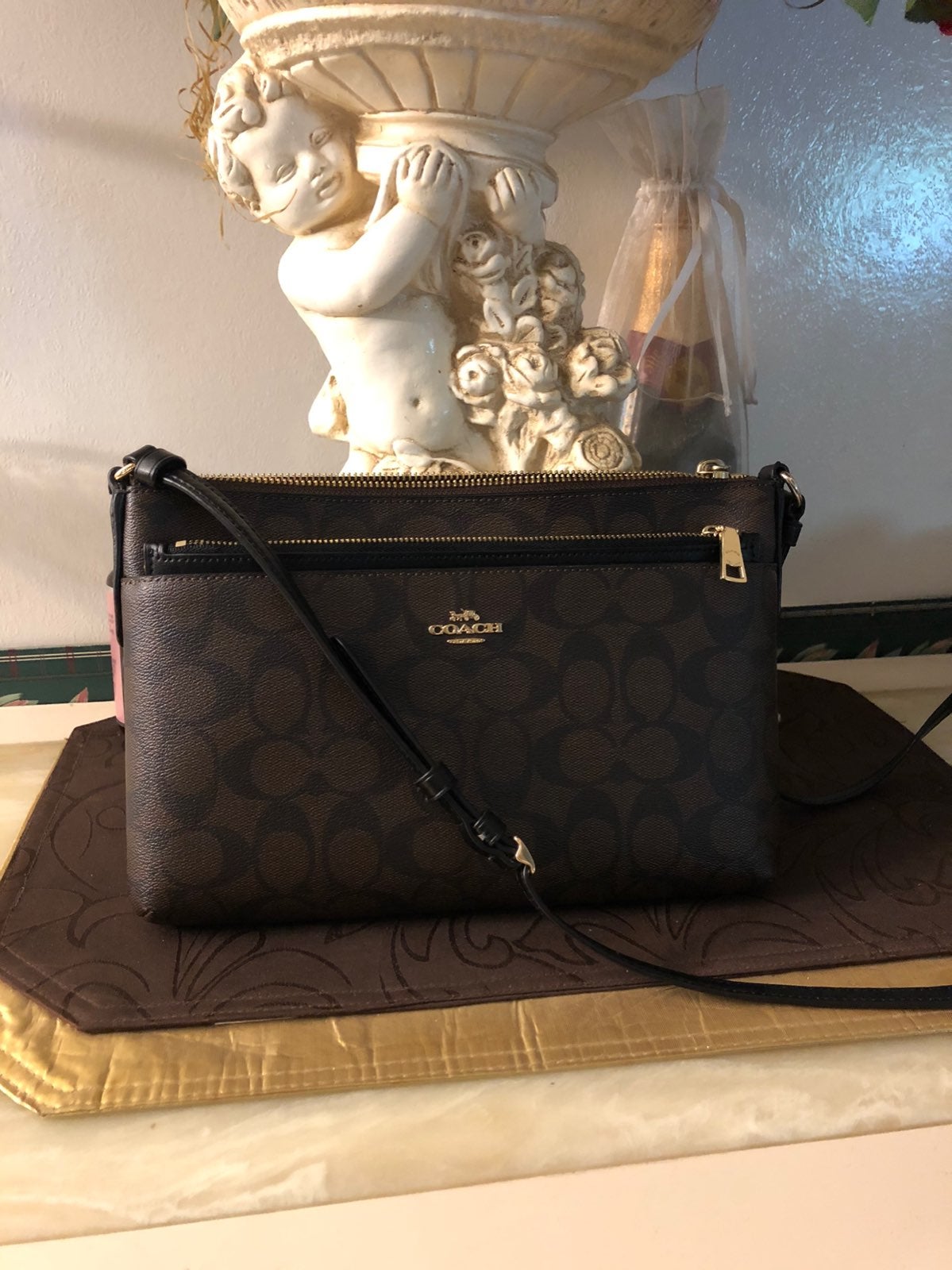 Coach crossbody purse