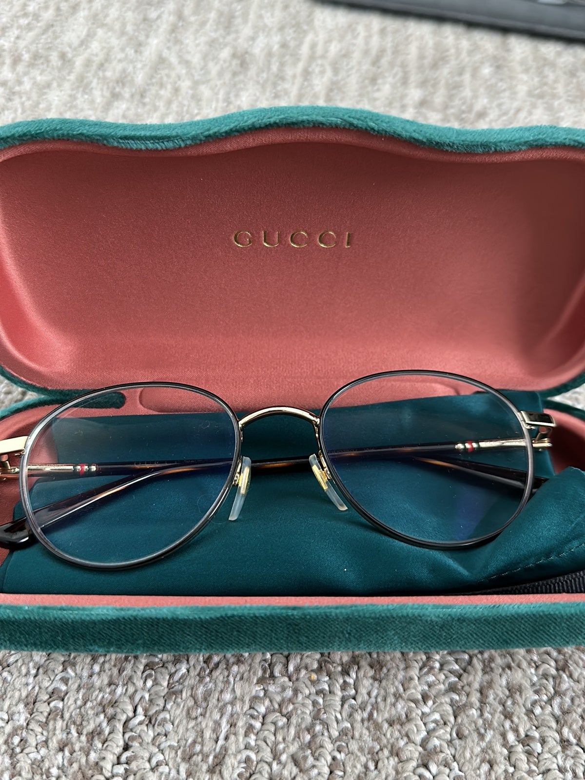 Gucci glasses