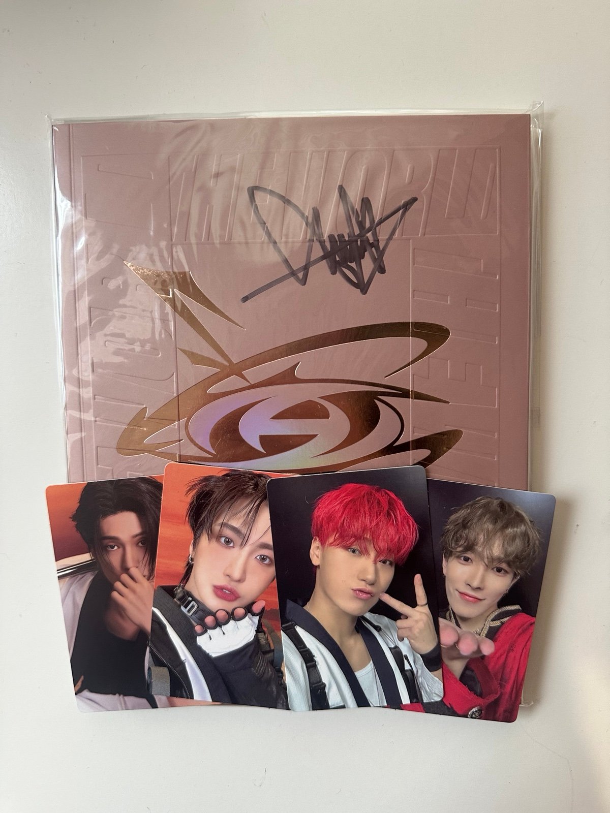 ateez jongho singed album