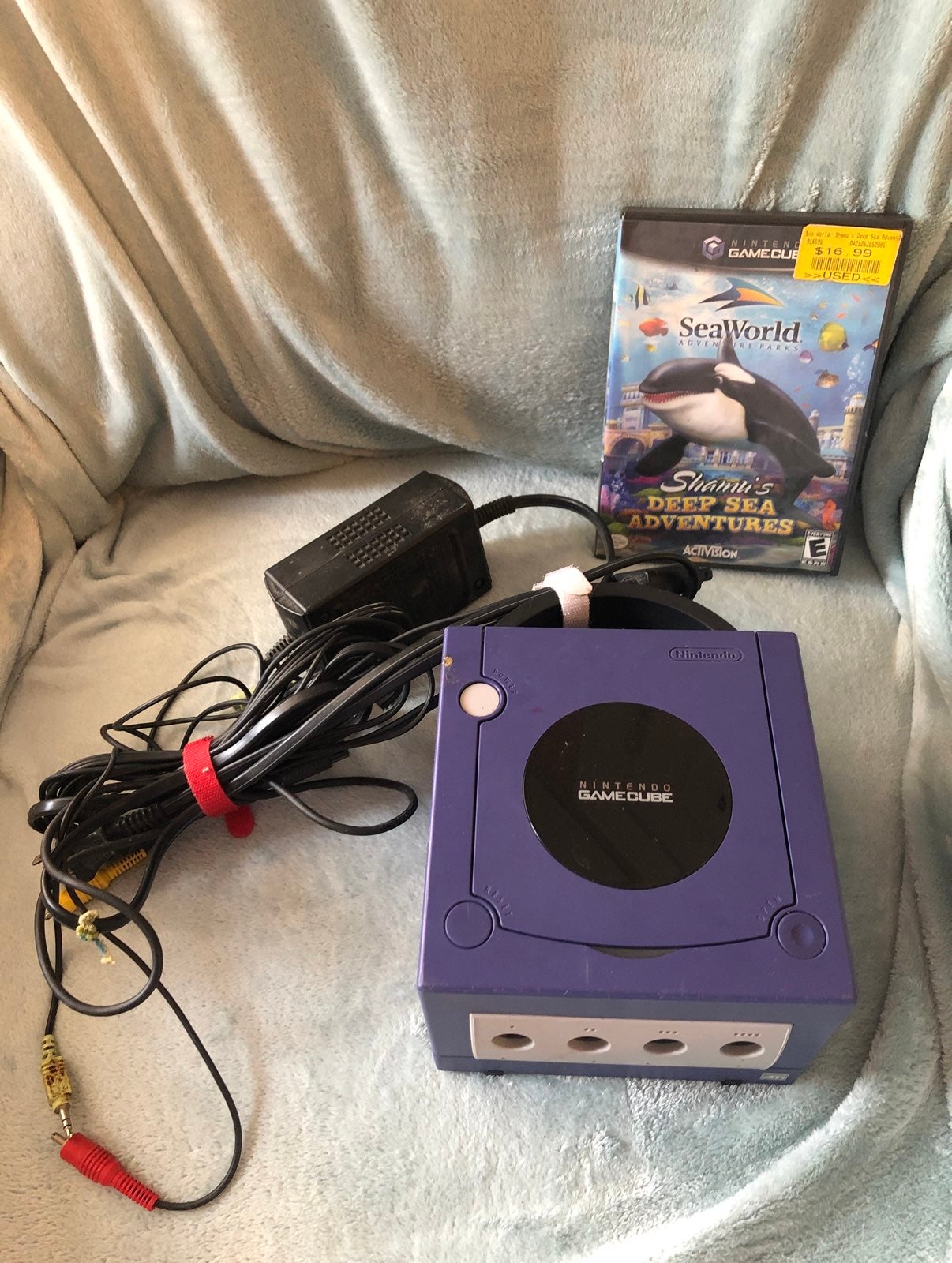 Nintendo GameCube and game