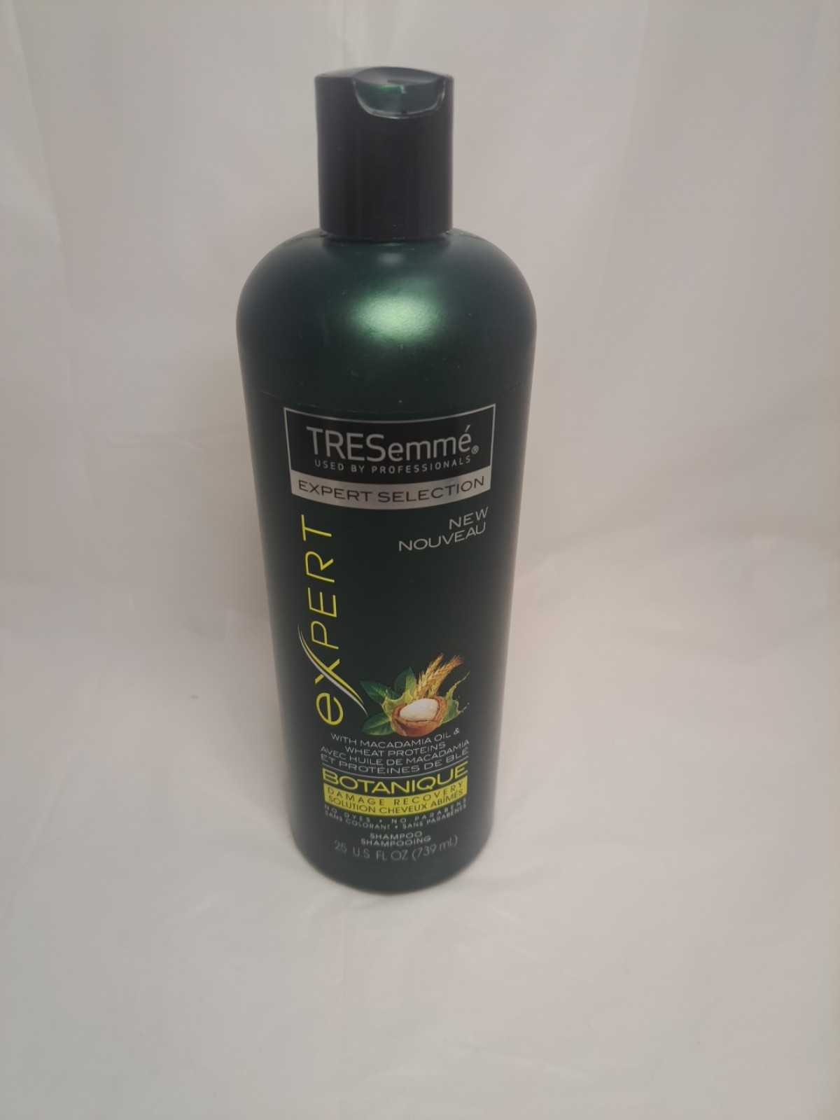 TRESemme Expert Damage Recovery Shampoo Macadamia Oil /Wheat Proteins 25 fl oz