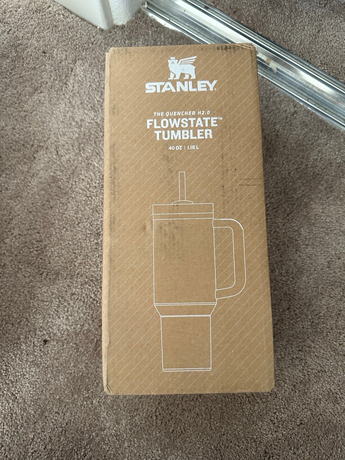 Stanley 40oz Quencher Charcoal