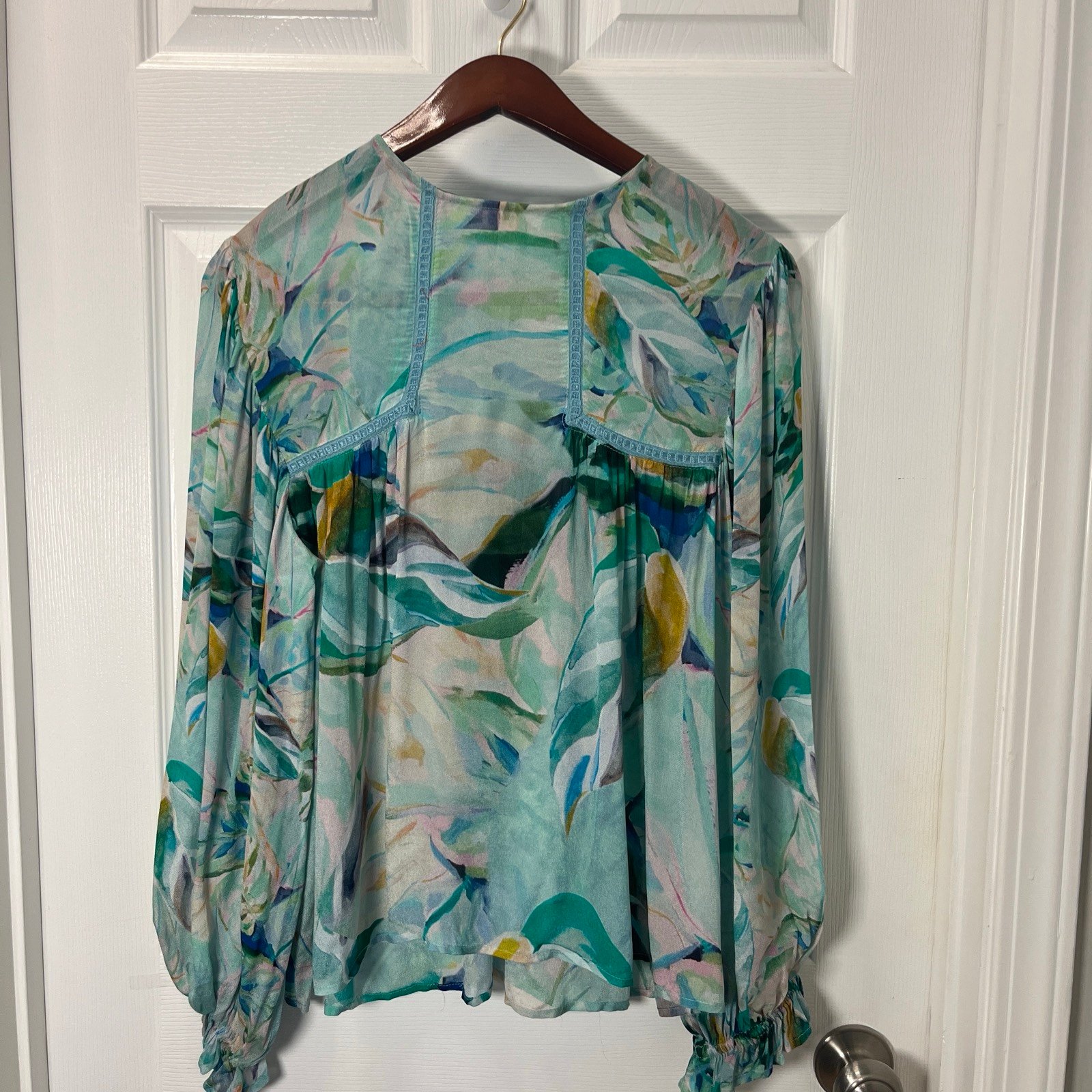 Anthropologie Blank women Blouse size small