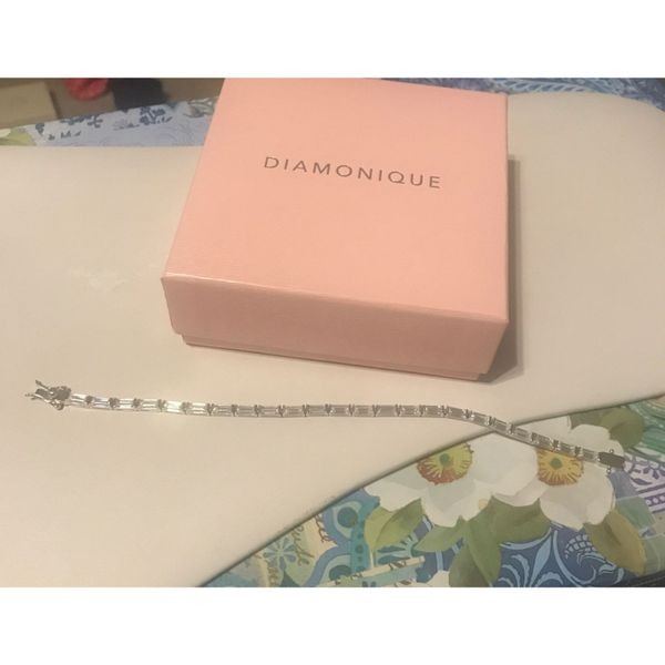 NEW~Gorgeous 9.2 Carat Baguette Cut Diamonique Tennis Bracelet~.925 SS~7.5