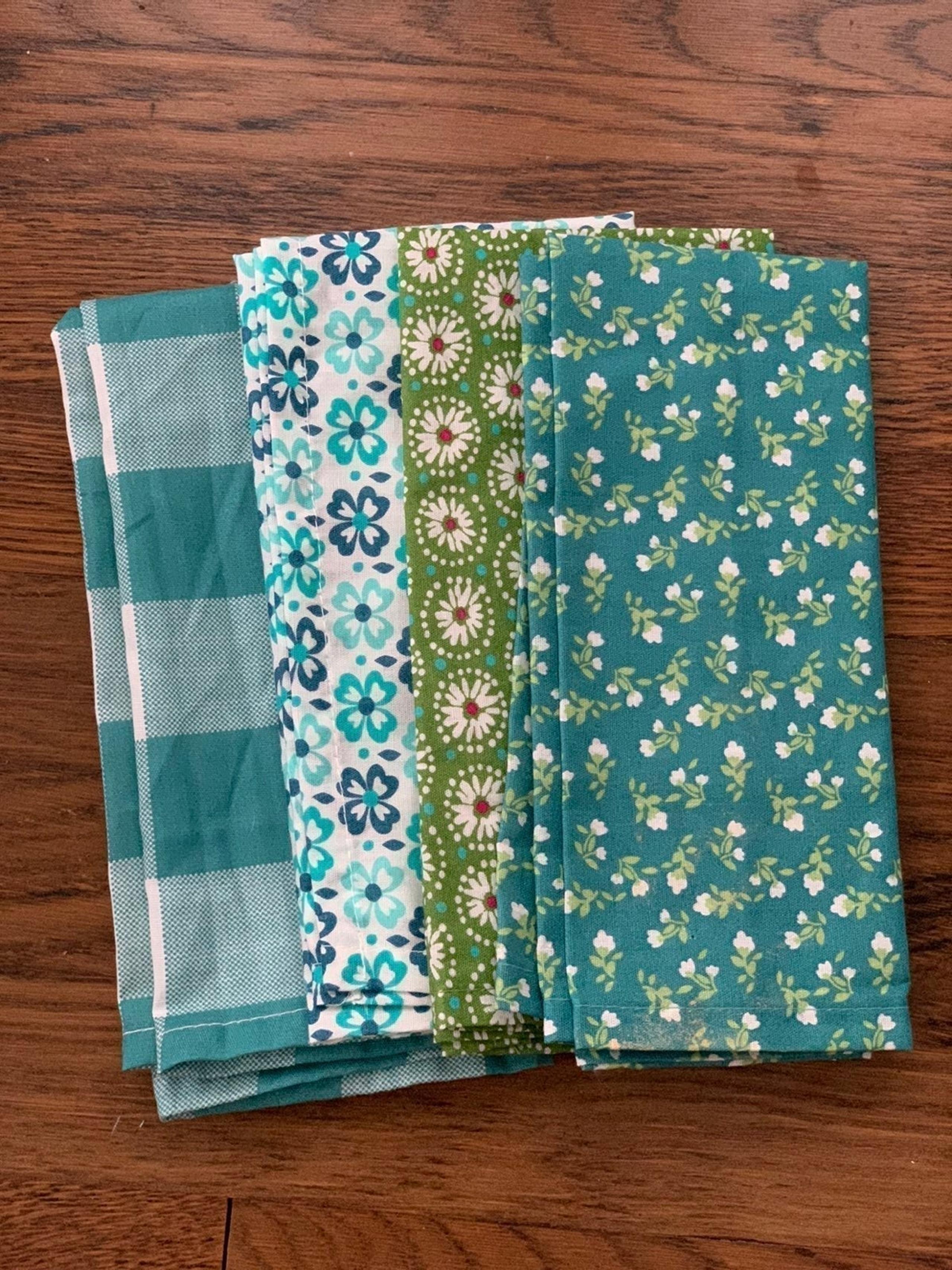 Pioneer Woman Flea Market Teal Napkins