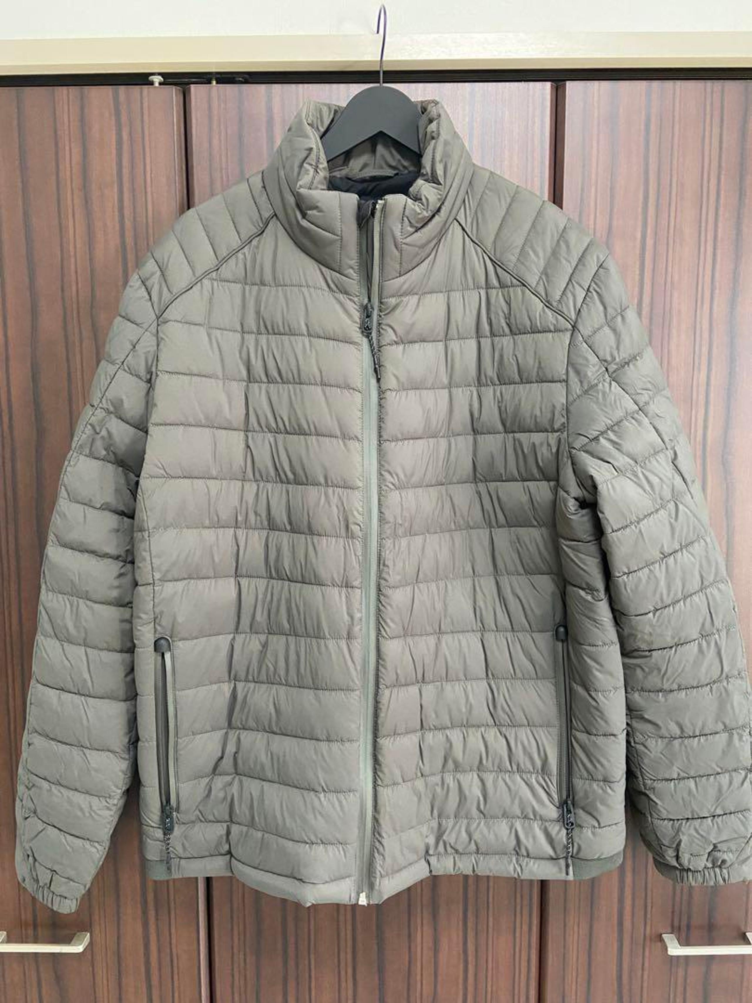Cole Haan Stretch Quilted Jacket MENS T40