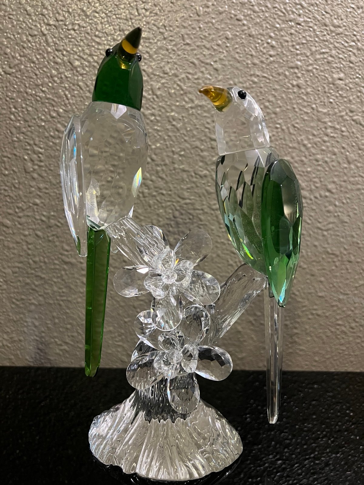 9 Inch 2 Parrots Sculpture Figurine Accent, Clear and Green Faceted Glass - BM28