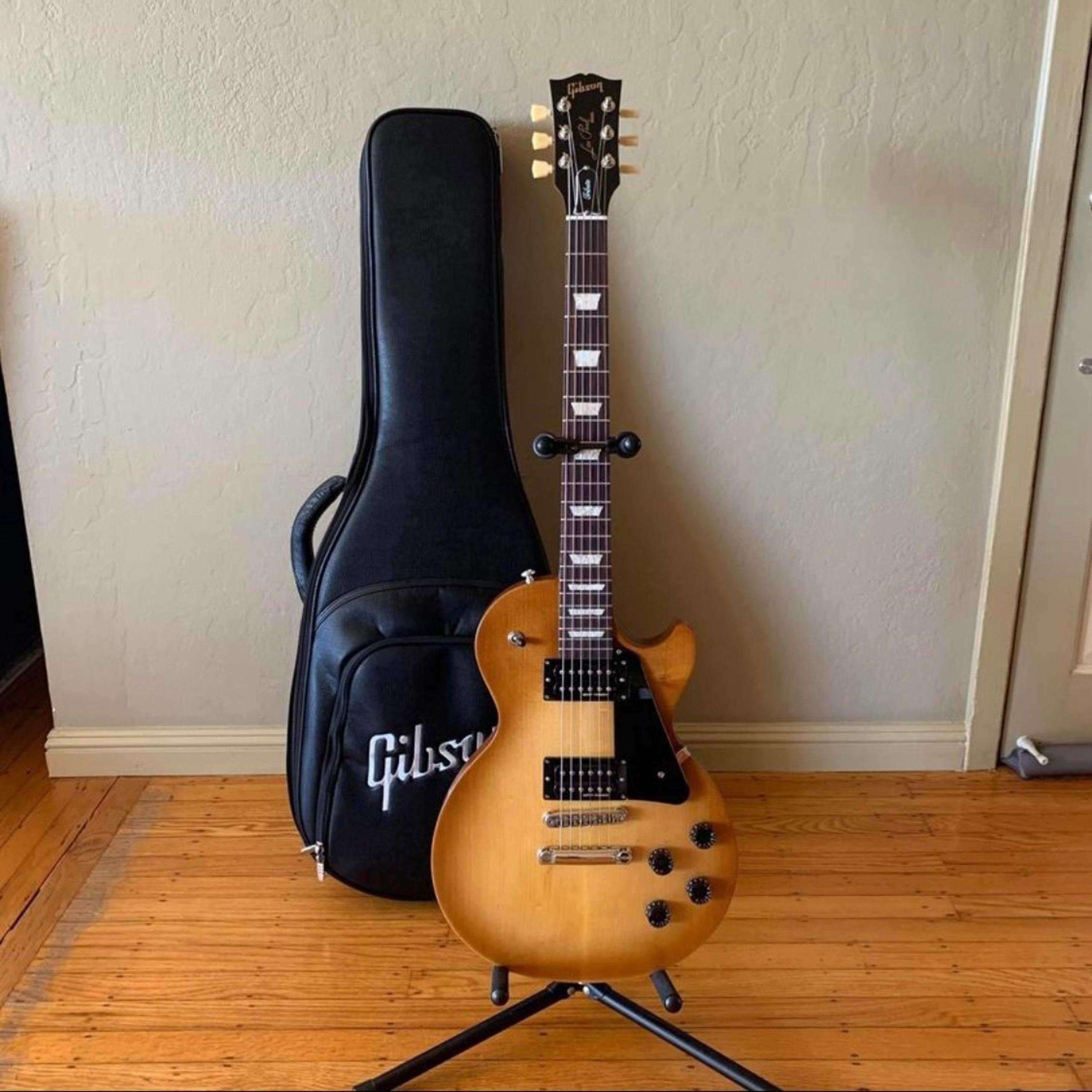 Gibson Les Paul Tribute With Dirty Finger Pickups Eletric Guitar