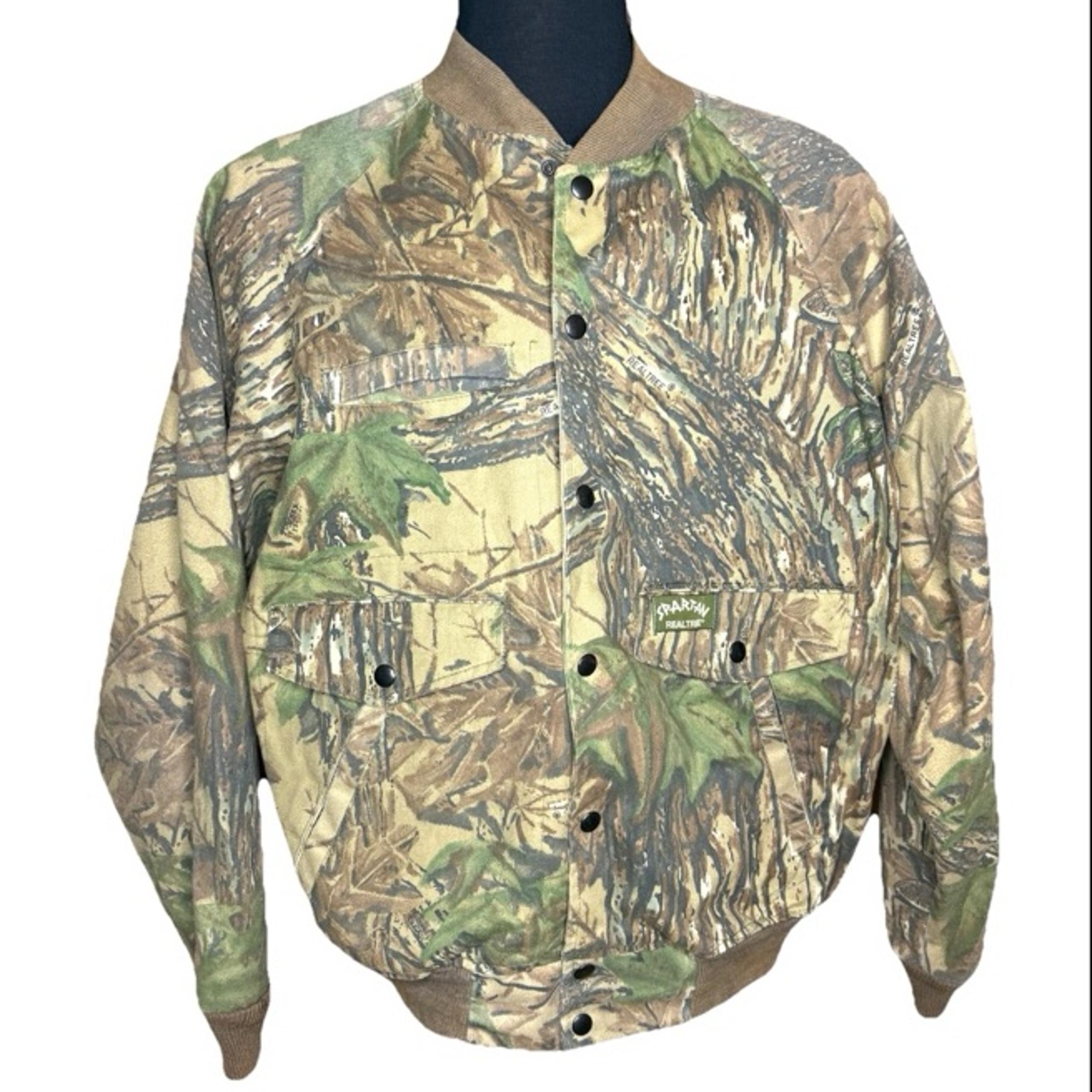 Vintage Men’s Realtree Spartan Camo Jacket