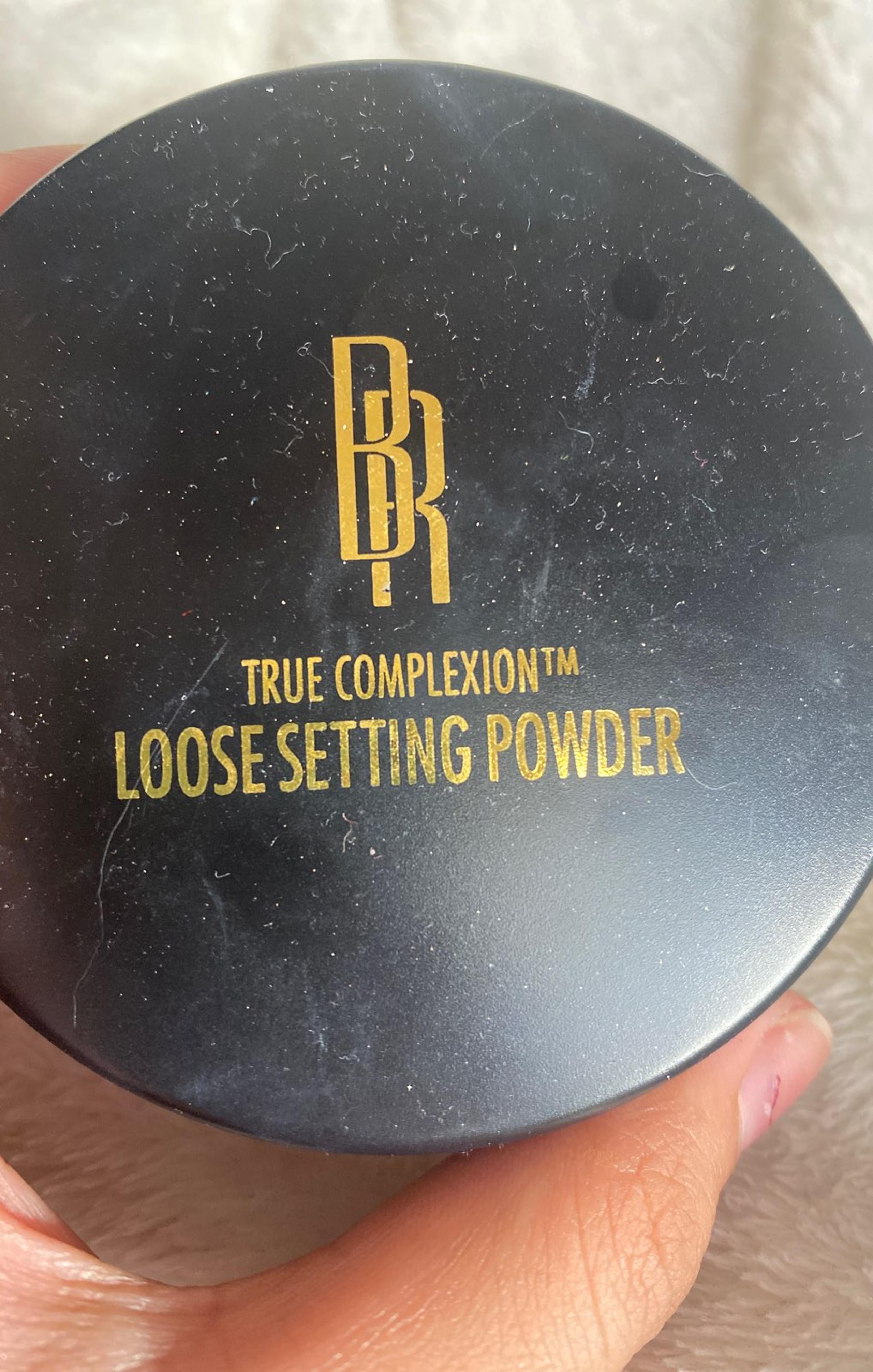 Black raidiance loose setting powder