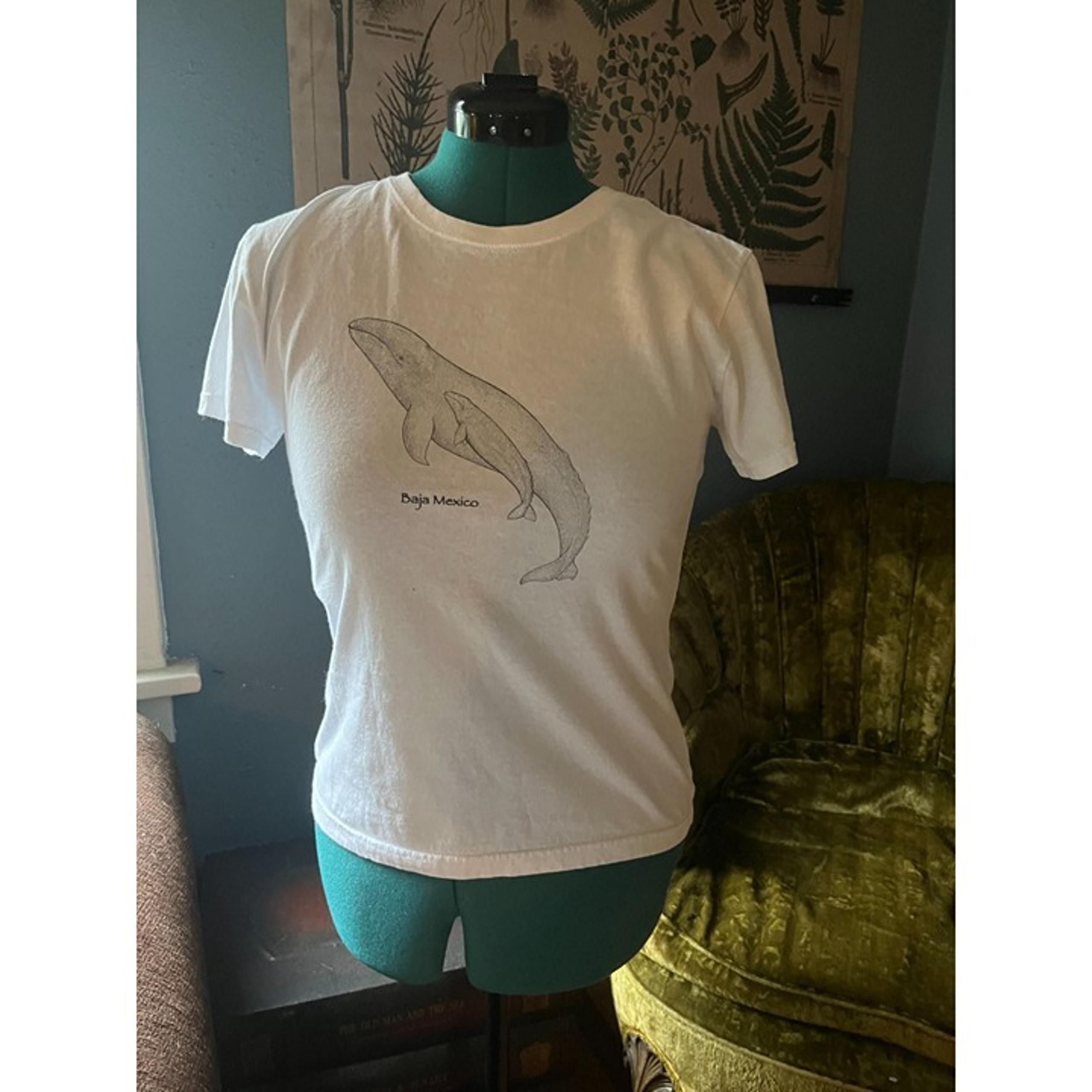 1990s Vintage White S/S Shirt with Two Grey Whales "Baja Mexico"