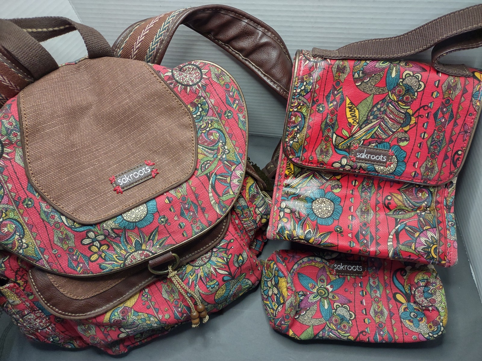 Sakroots Red 3-Piece Matching Set Flap Backpack, Lunch Bag and Pouch Set