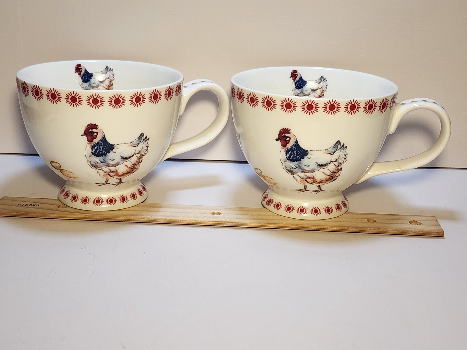 Grace Fine Ceramic Chicken Hen Farm Chic Tea Coffee Mug Set of 2