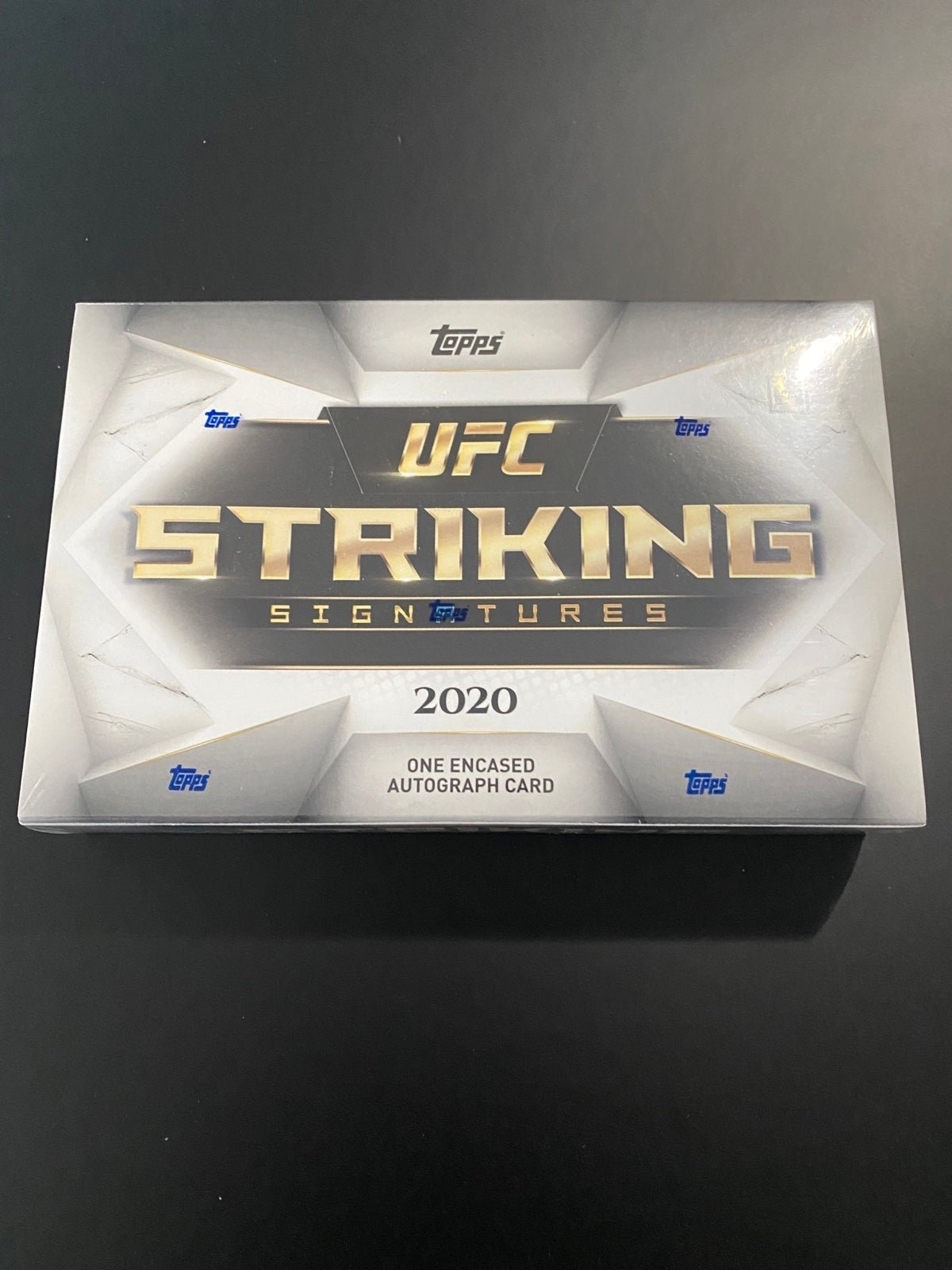 2020 Topps UFC Striking Signatures Hobby Box (Factory Sealed) - Encased Auto