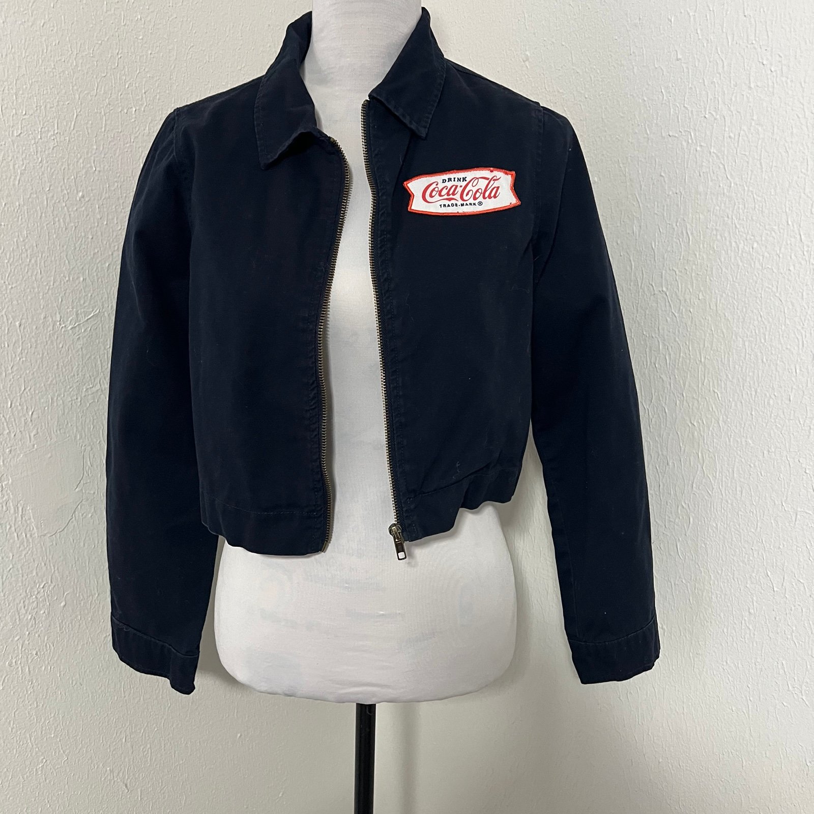 Coca-Cola Women’s Navy Small Rare Crop Full Zip Jacket Streetwear Casual