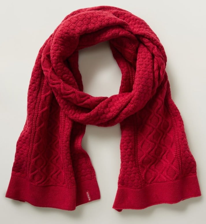 Athleta Cozy Does It Scarf
