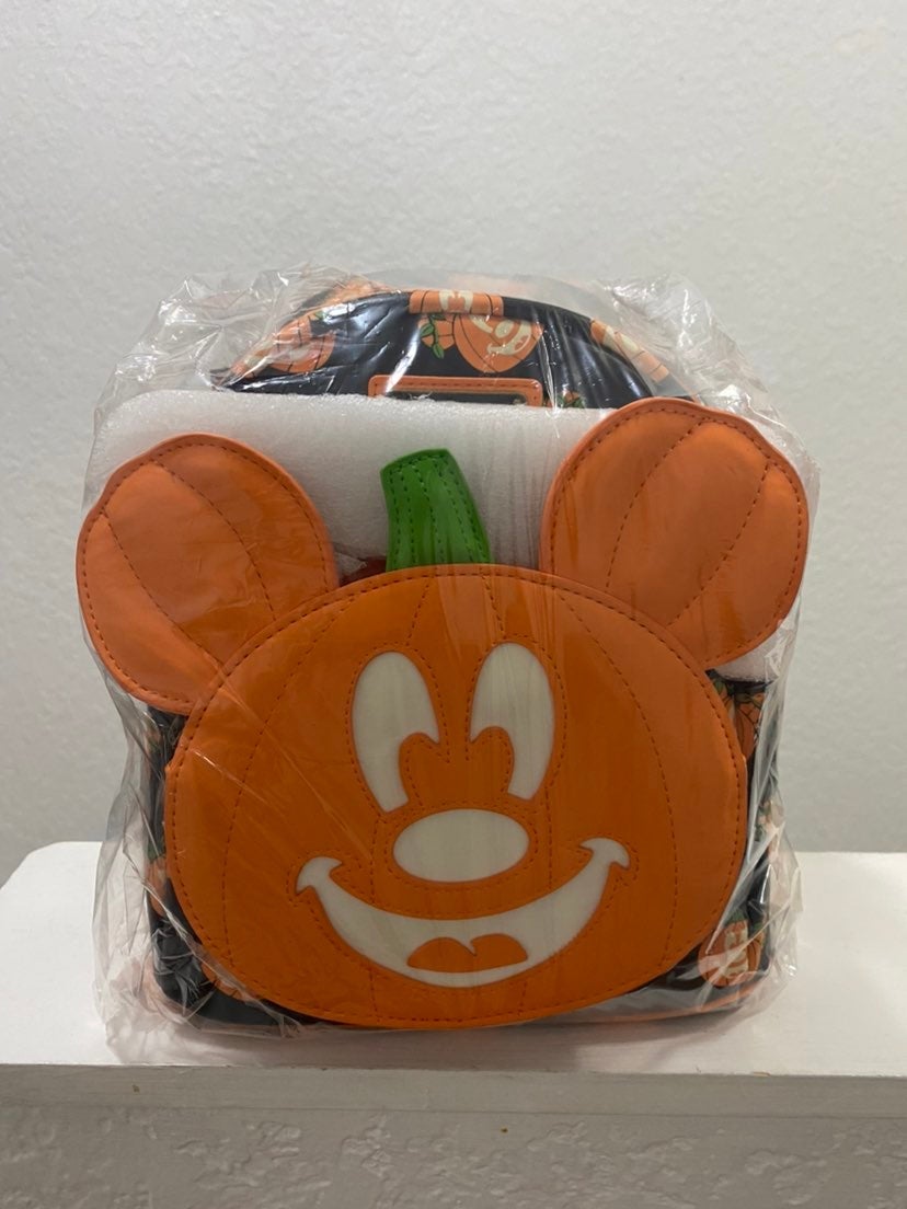 mickey pumpkin Loungefly