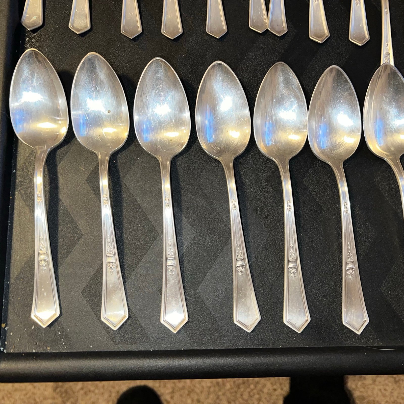 WM ROGERS Flatware Silverplate flatware set