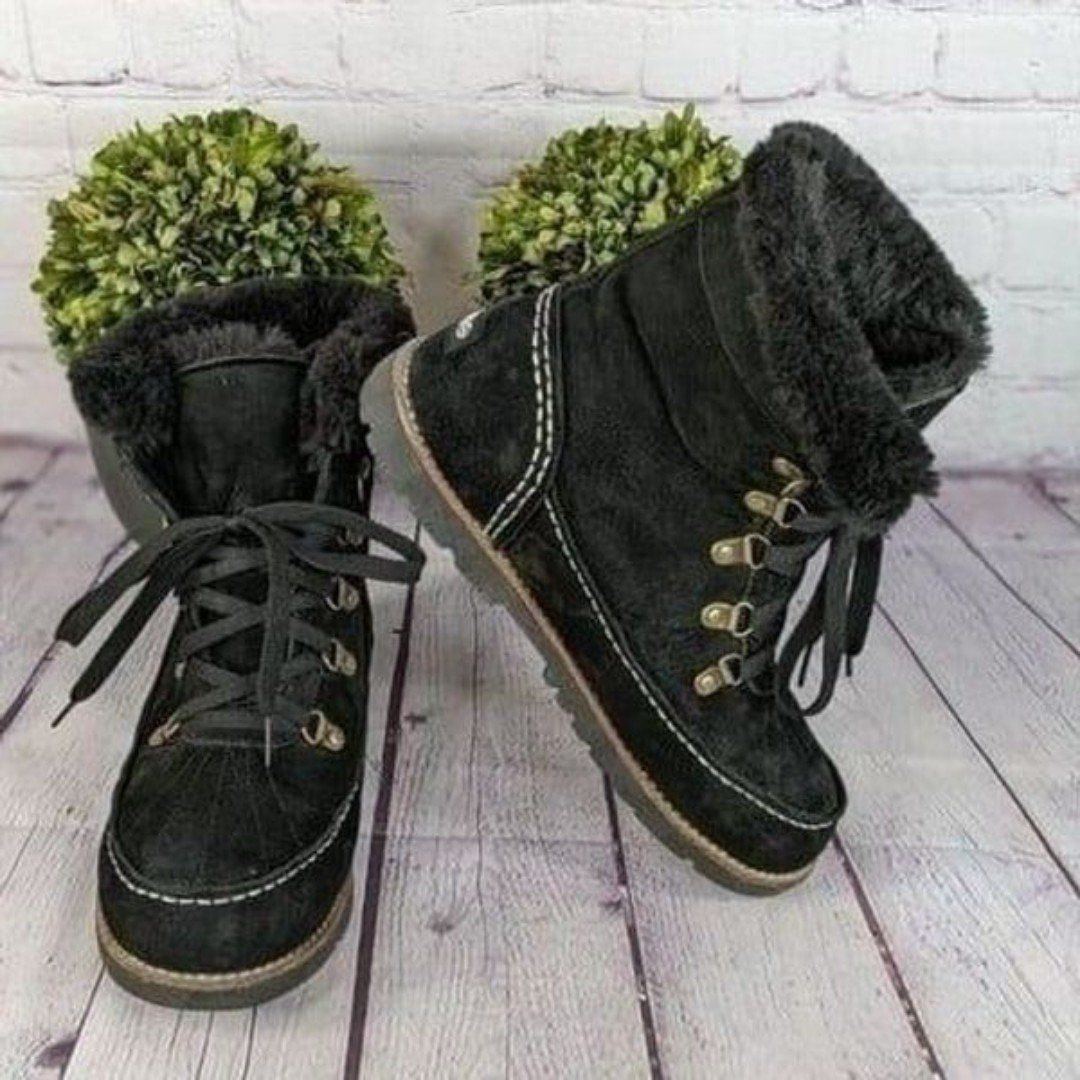 Lamo Taylor Suede Boots