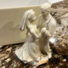 Lenox Wedding Promises First Dance Cake Topper