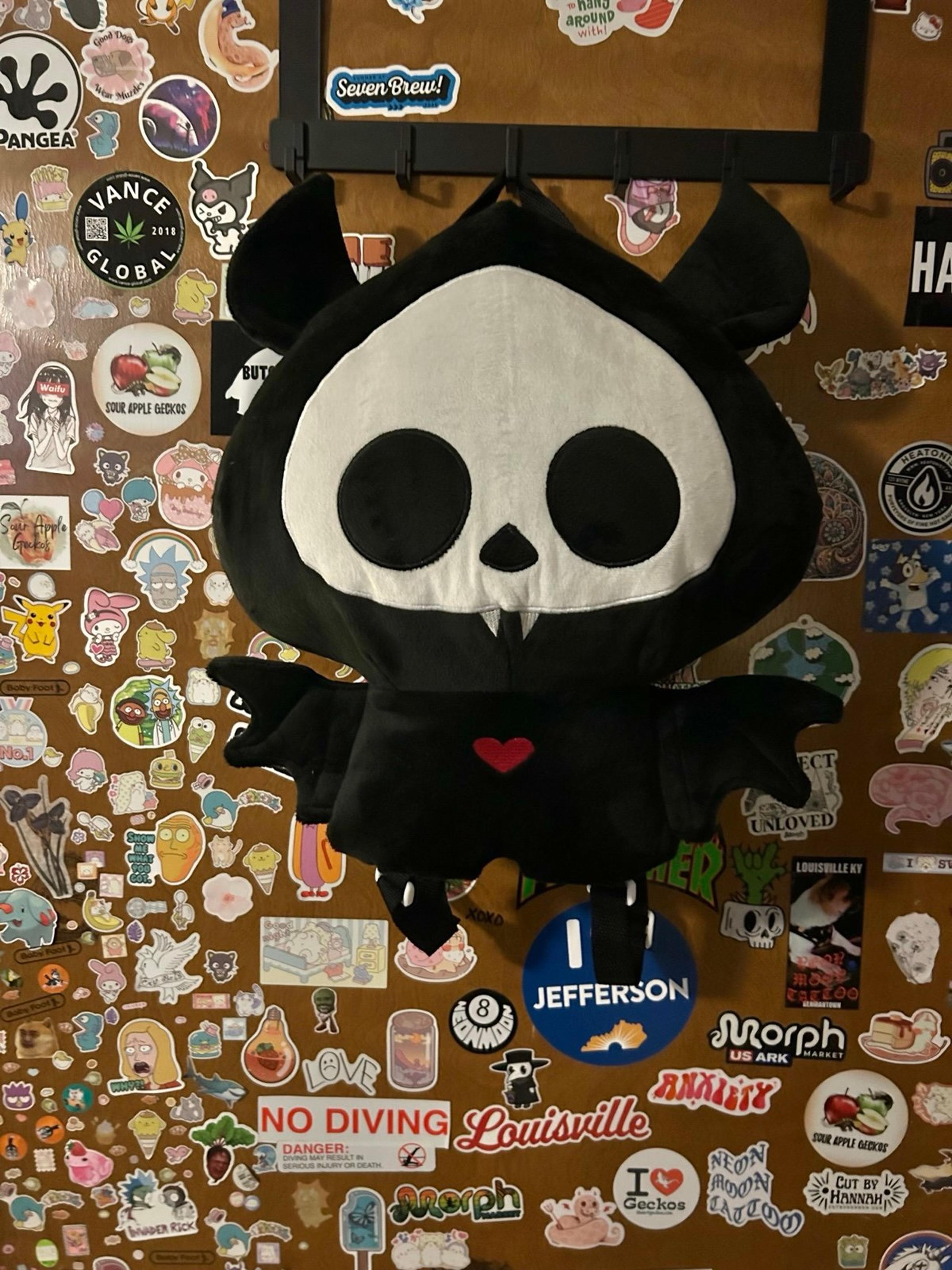 skelanimals bat diego backpack