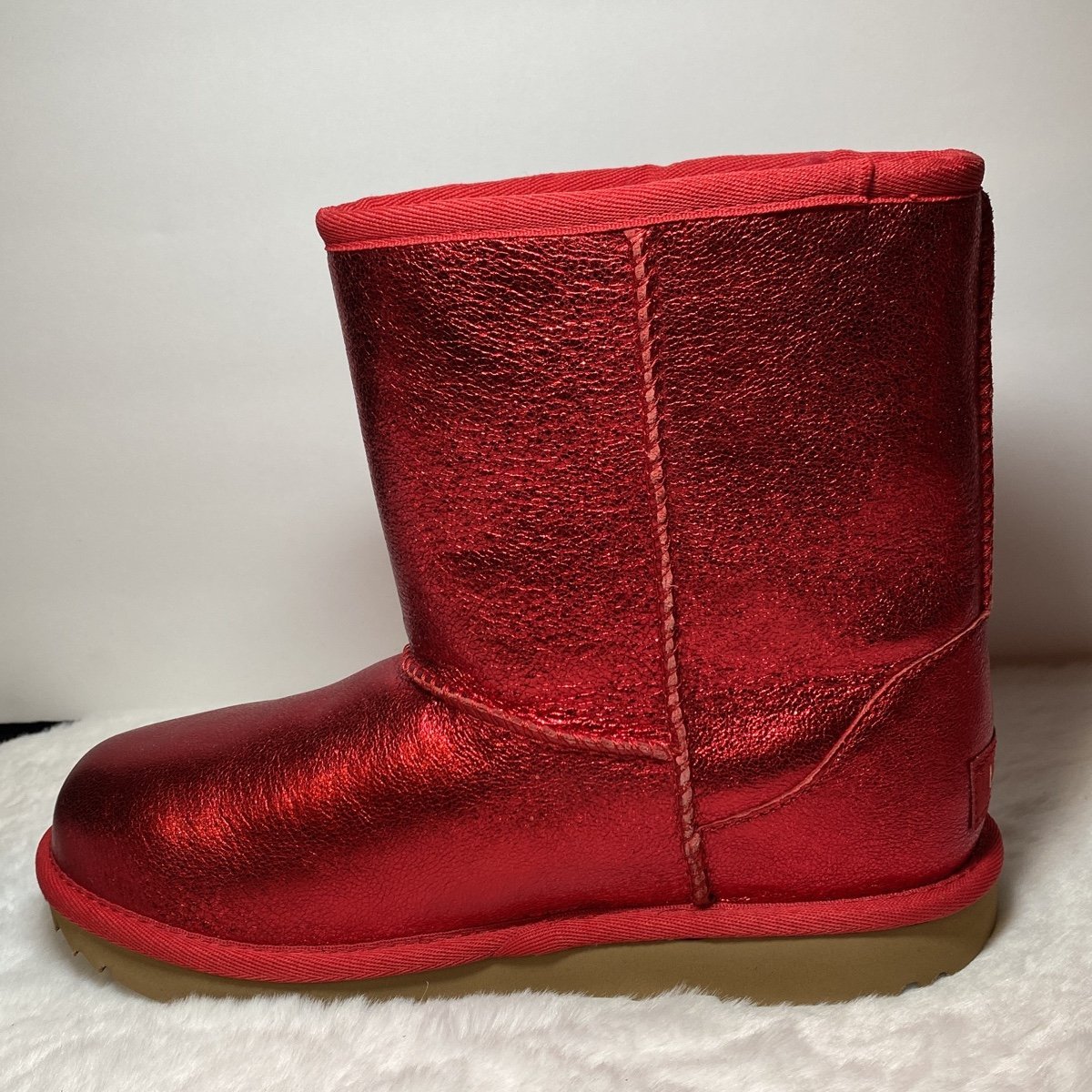 UGG Girl's Classic Metallic Leather Boots Big Girl Size 5