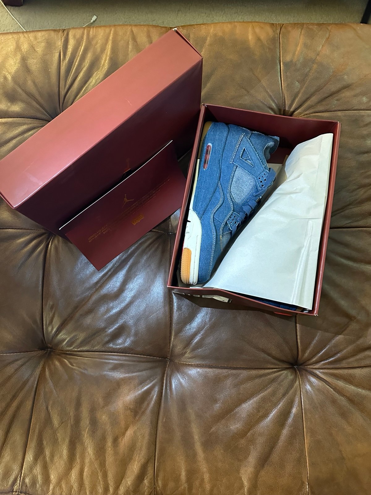 Men’s Jordan IV Retro Levi’s denim shoes