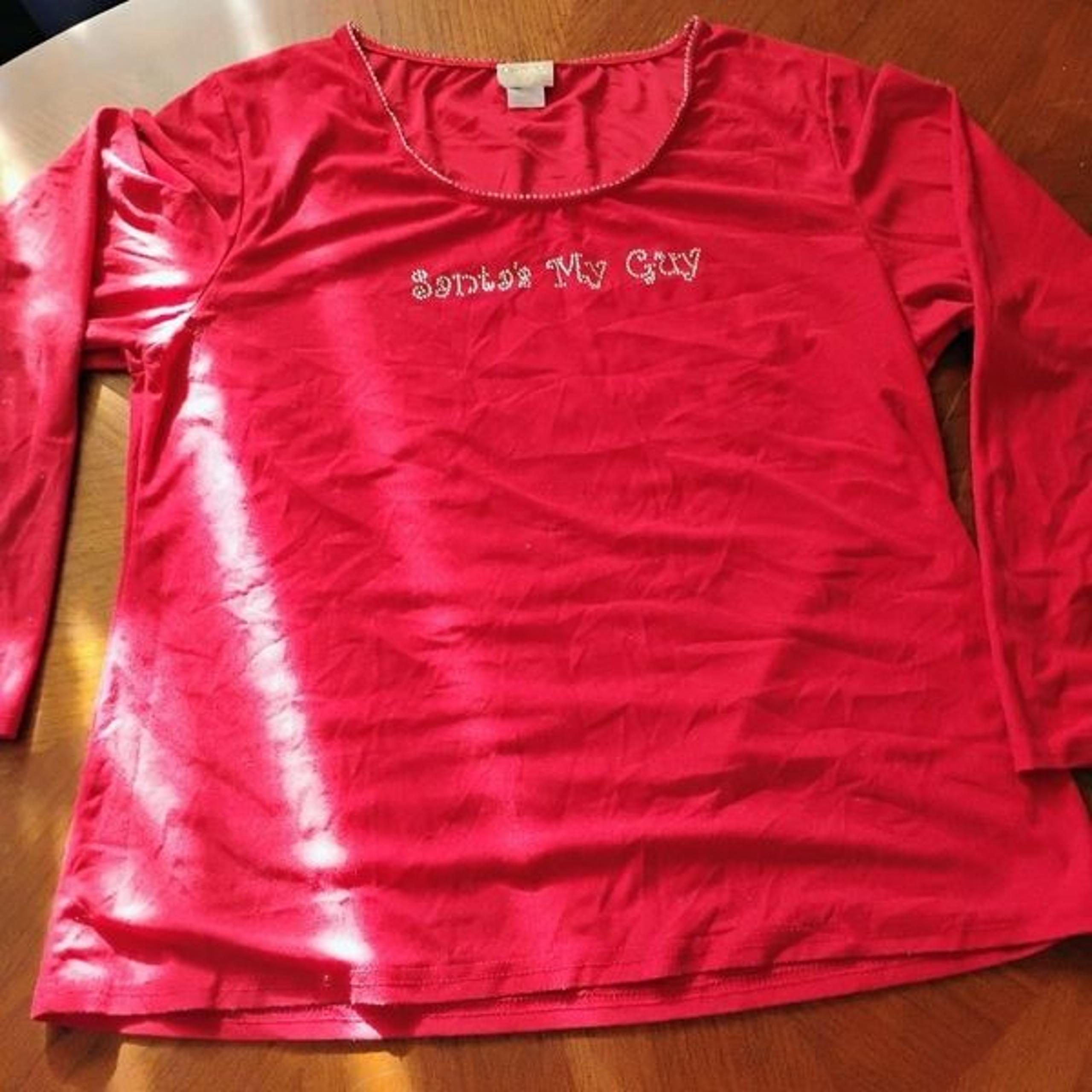 "Santa Is My Guy" Pullover ToP - Size: XL         0961