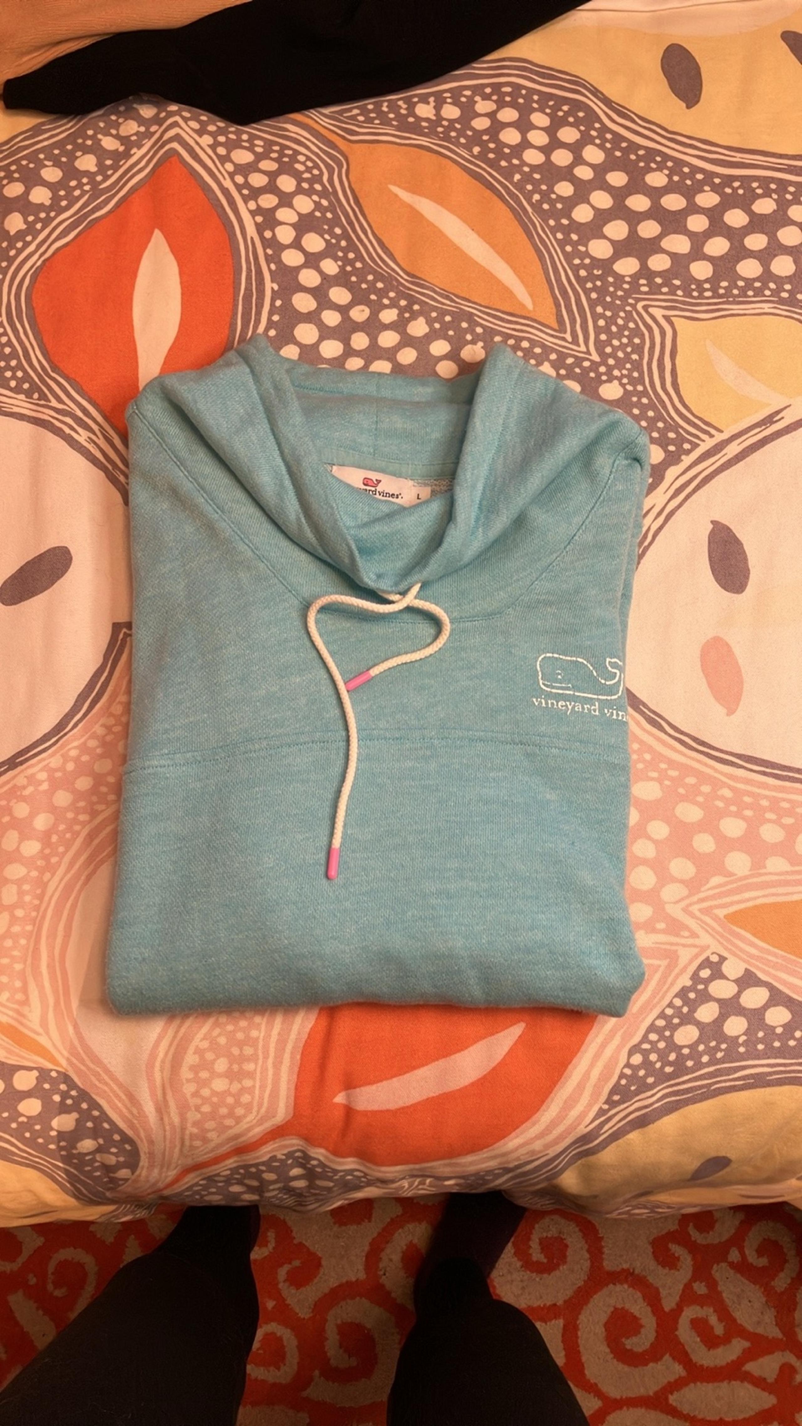 Vineyard Vines pullover