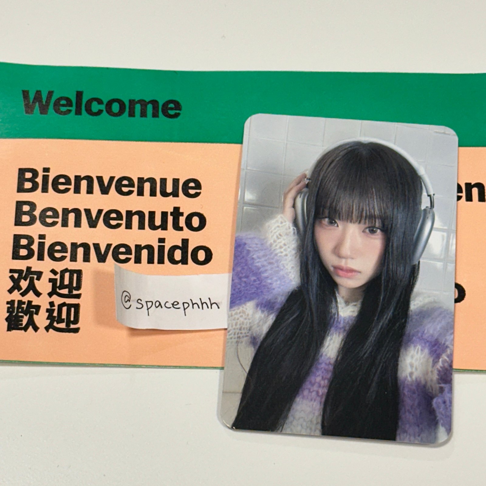 IZNA Sign Jungeun boardcast photocard