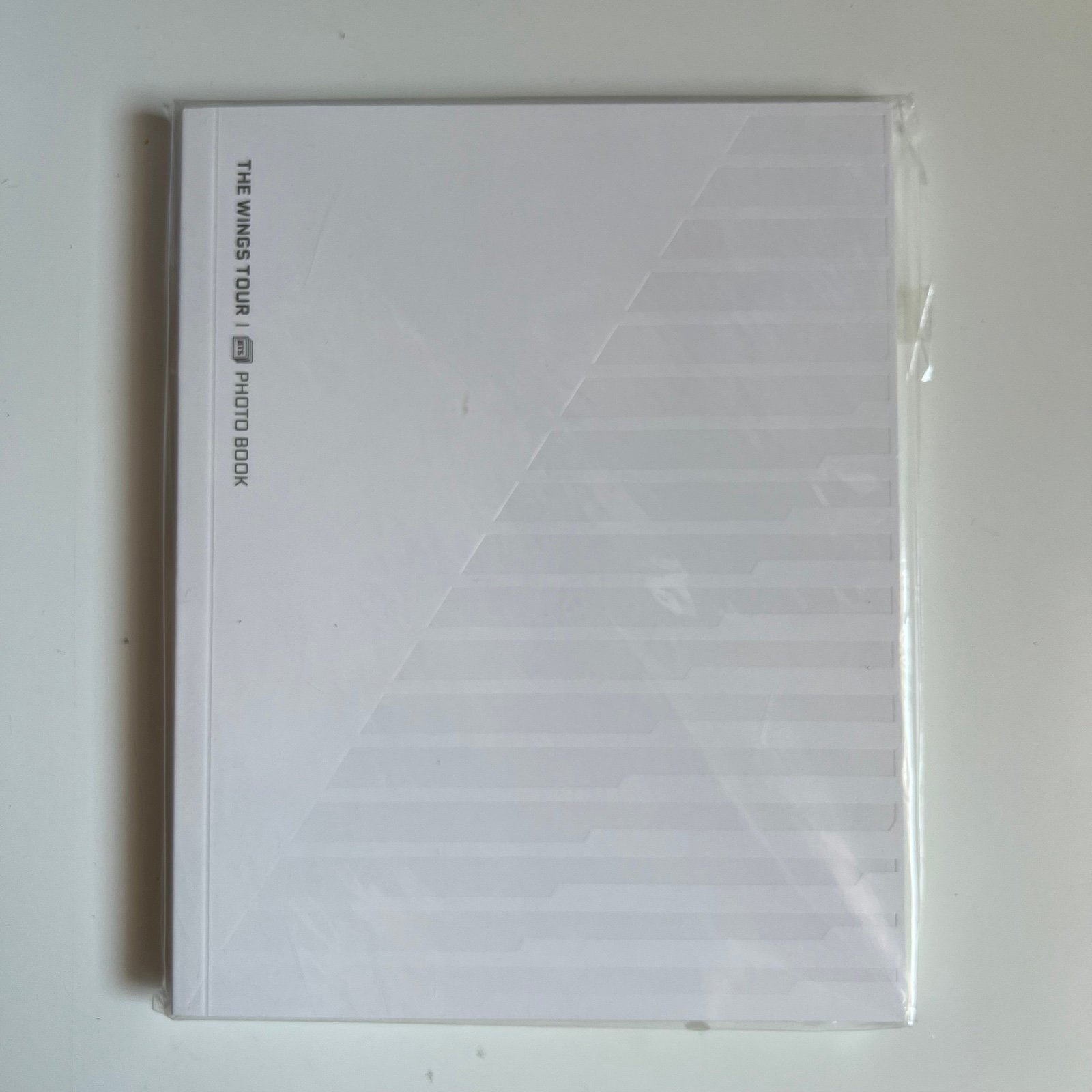 BTS THE WINGS TOUR フォトブック BTS 2017 The Wings Tour Live Trilogy Episode 3 Photobook