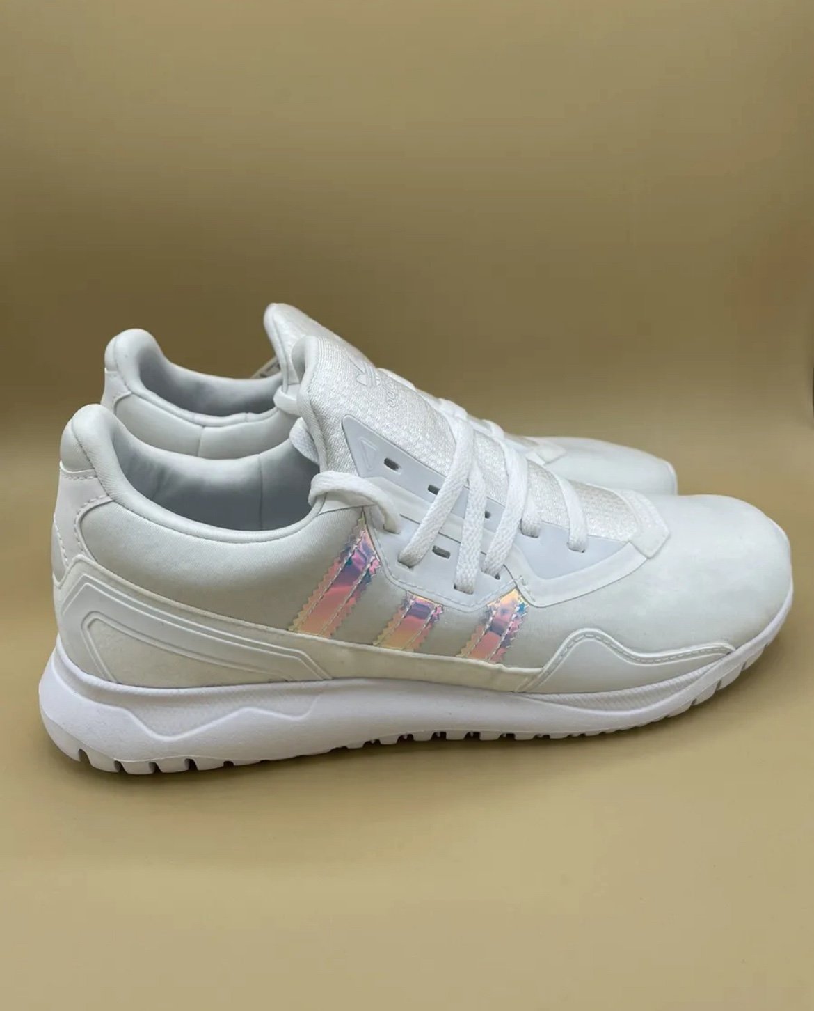 size 7 Adidas Originals Flex Junior unisex big kids white Athletic Shoes New!