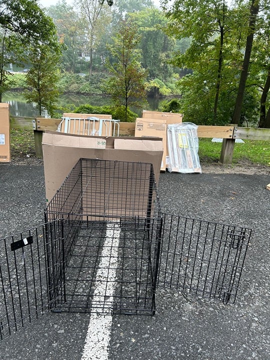 Midwest homes dog crate