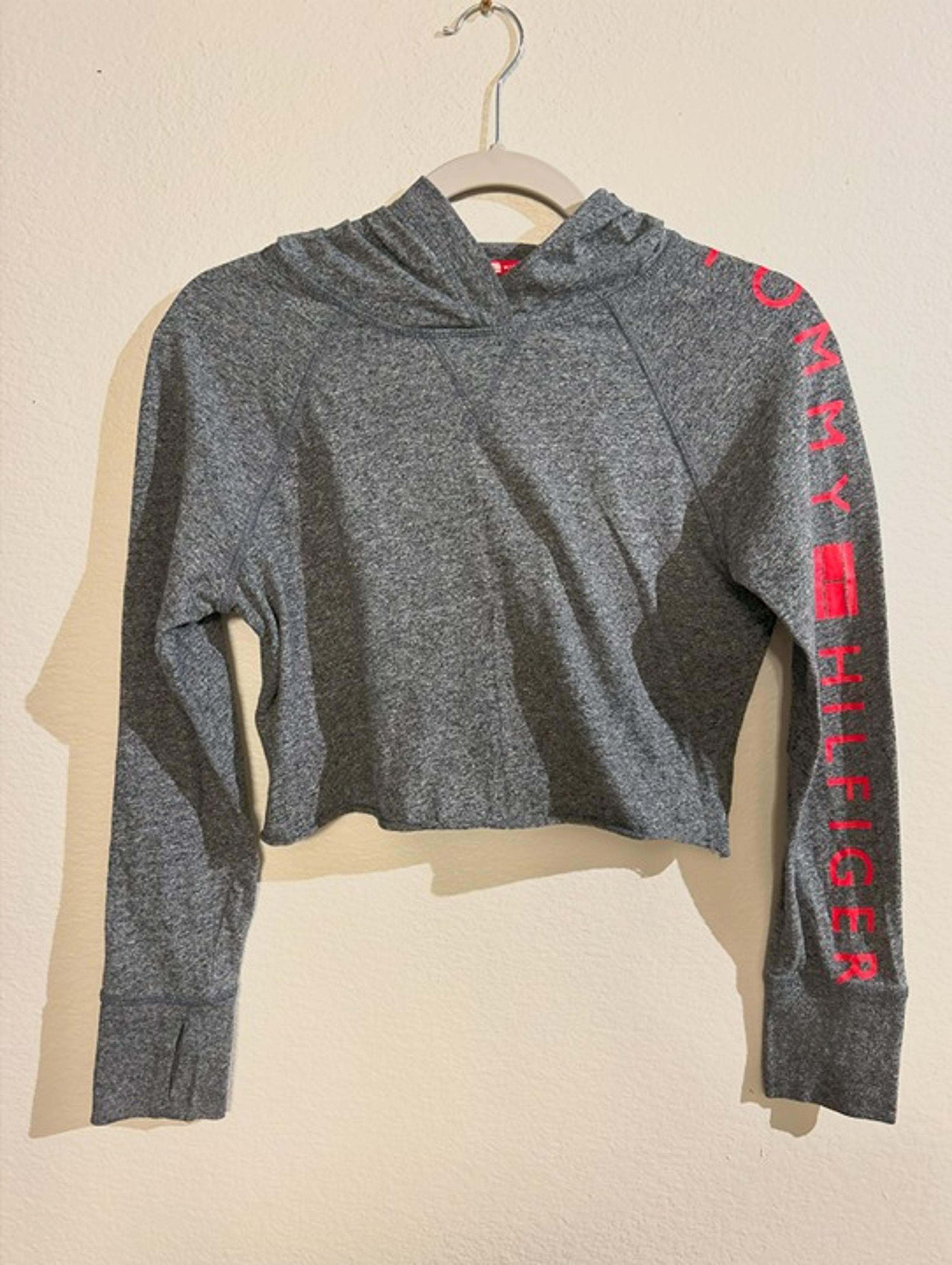 Tommy Hilfiger Sport Cropped Long Sleeve Top with Hood and Thumbholes  - Sz S