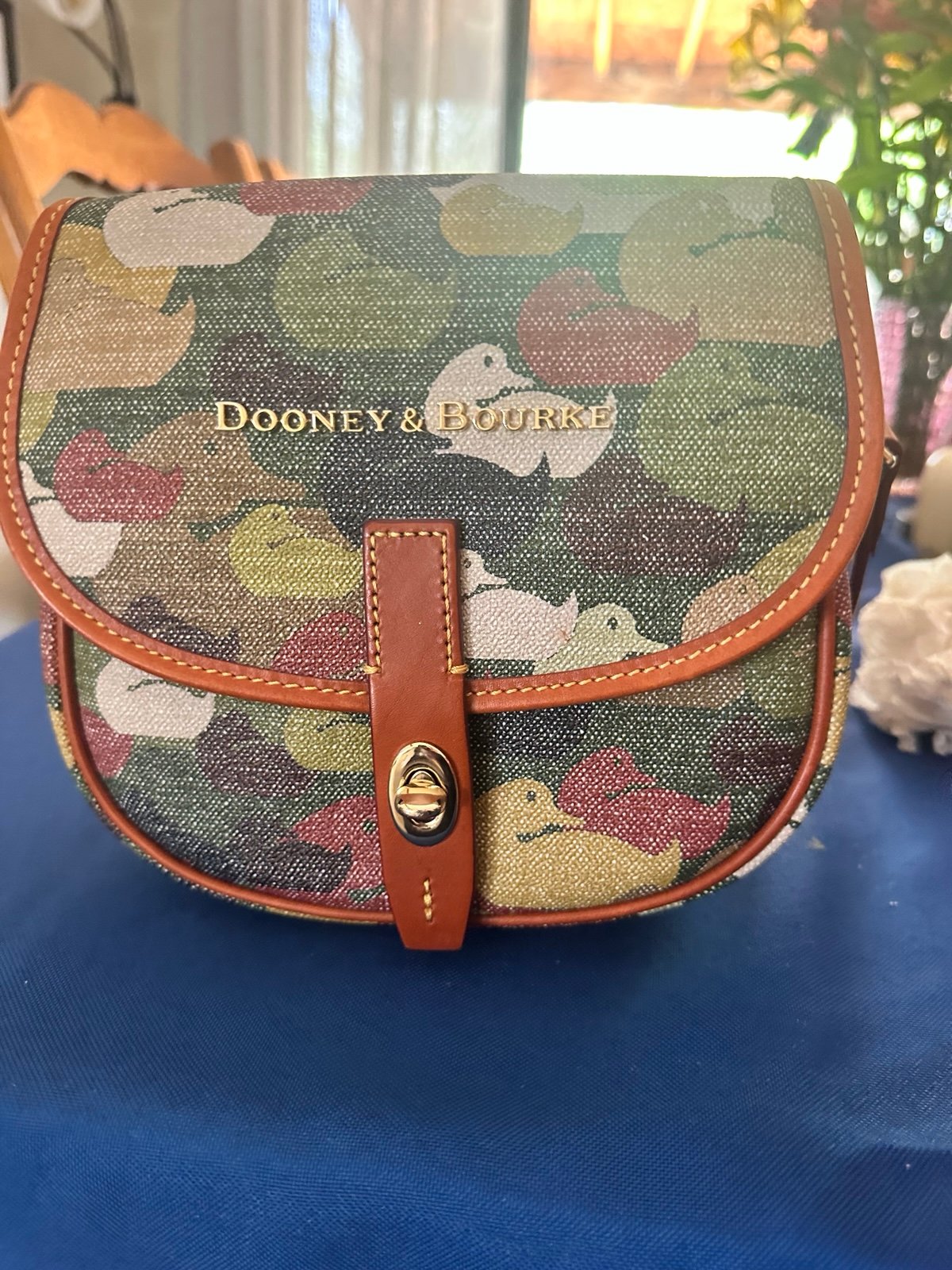Dooney&Bourke camouflage crossbody